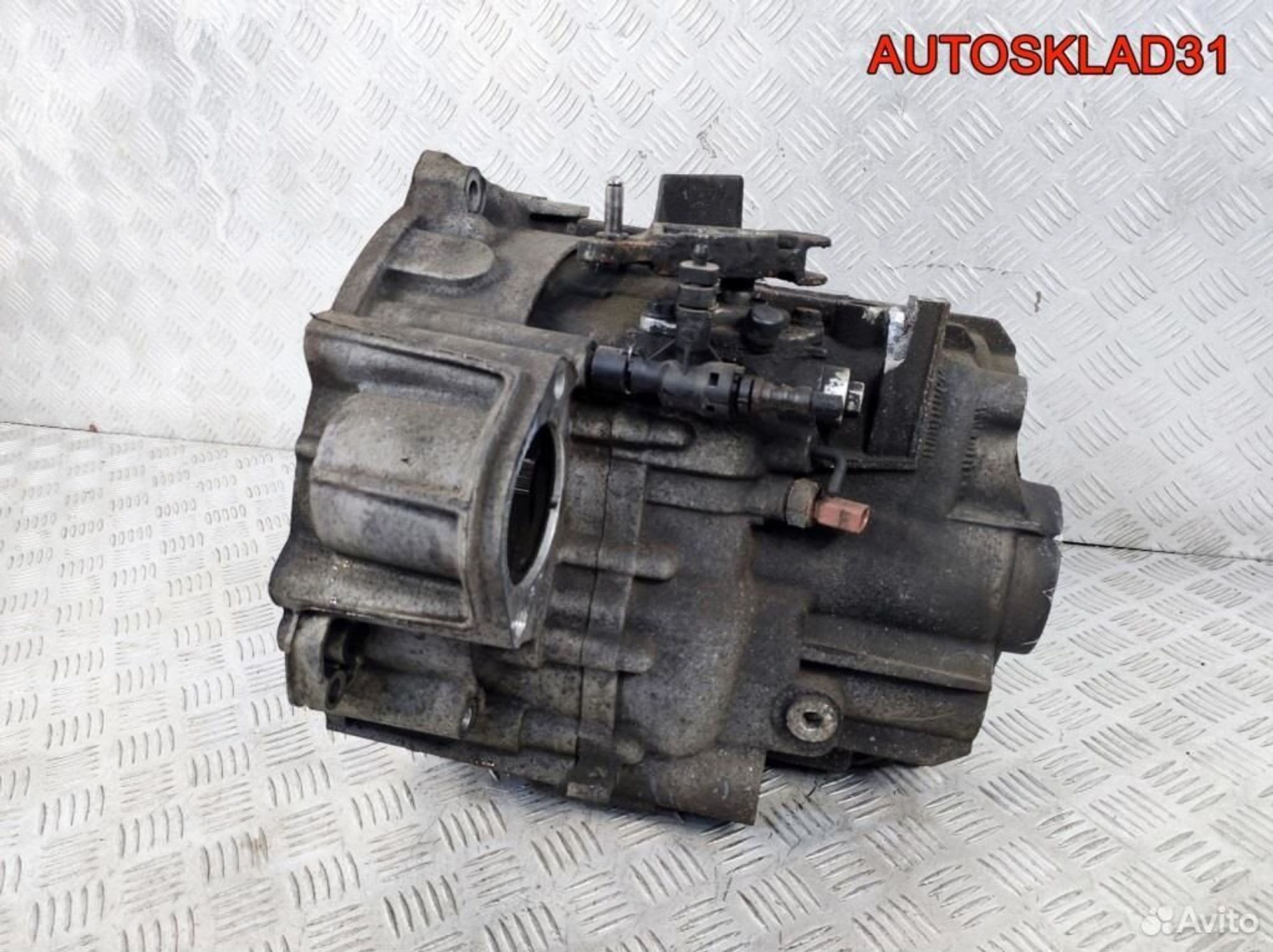 МКПП JLU Дефект Volkswagen Passat B6 2.0 Дизель, 8100 рублей, Дубовое