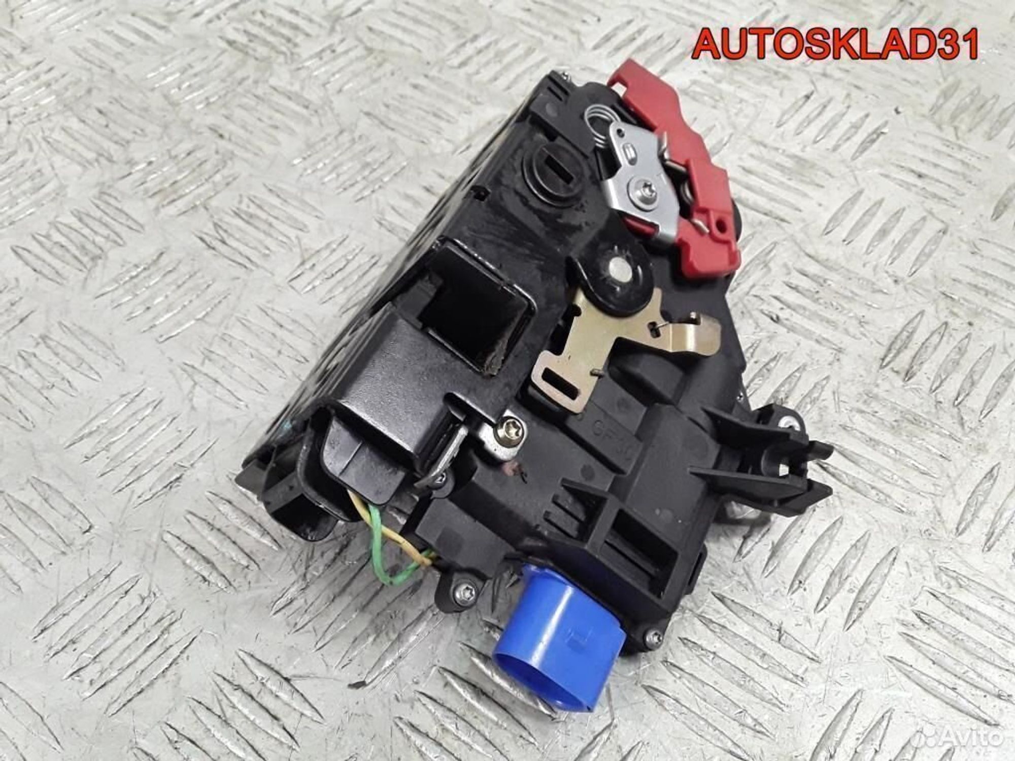 Замок двери задней левой VW Touareg 7L0839015, 4100 рублей, Дубовое