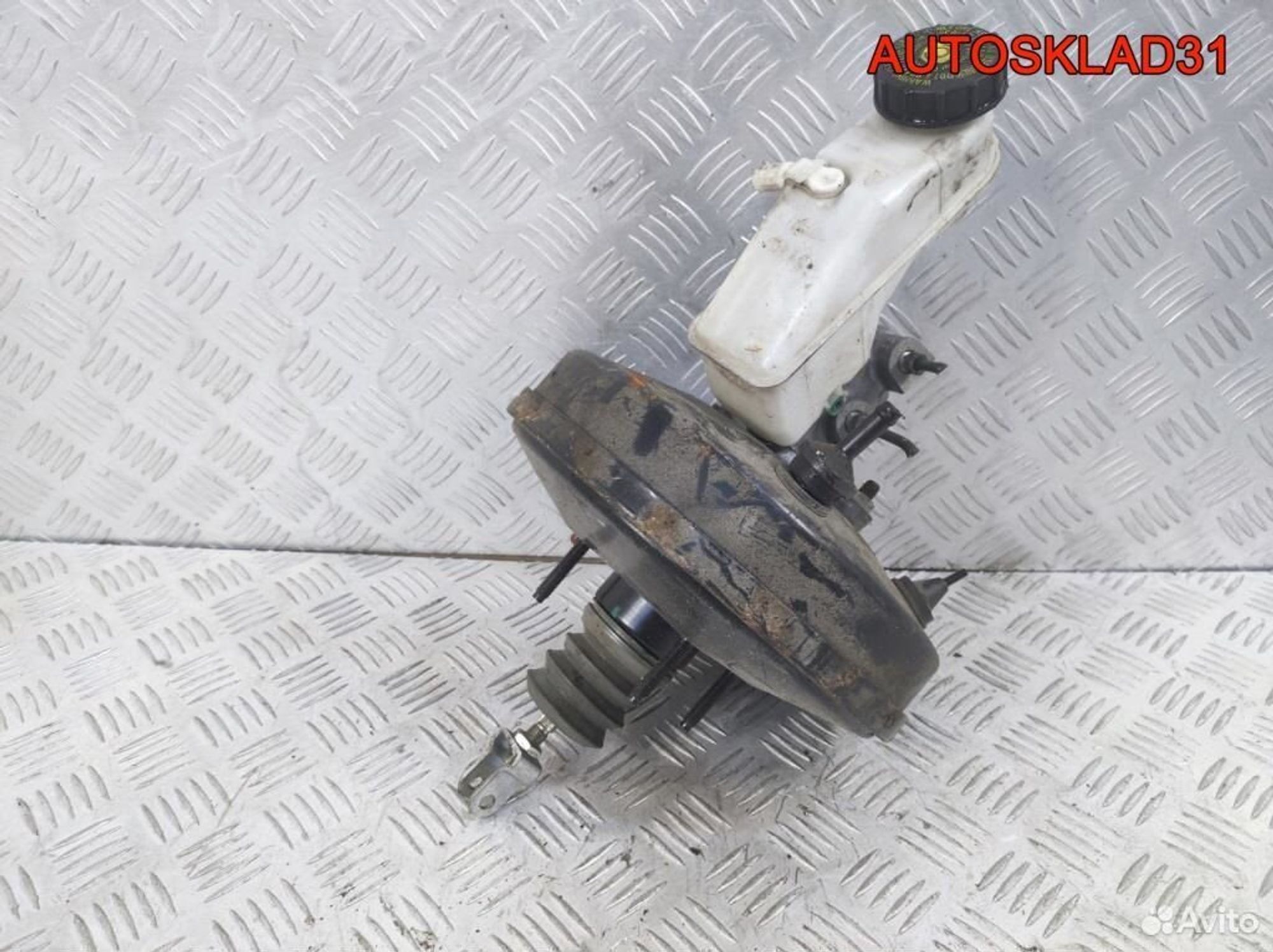 Усилитель тормозов вакуумный Toyota Yaris 1.3 1NR, 2600 рублей, Дубовое