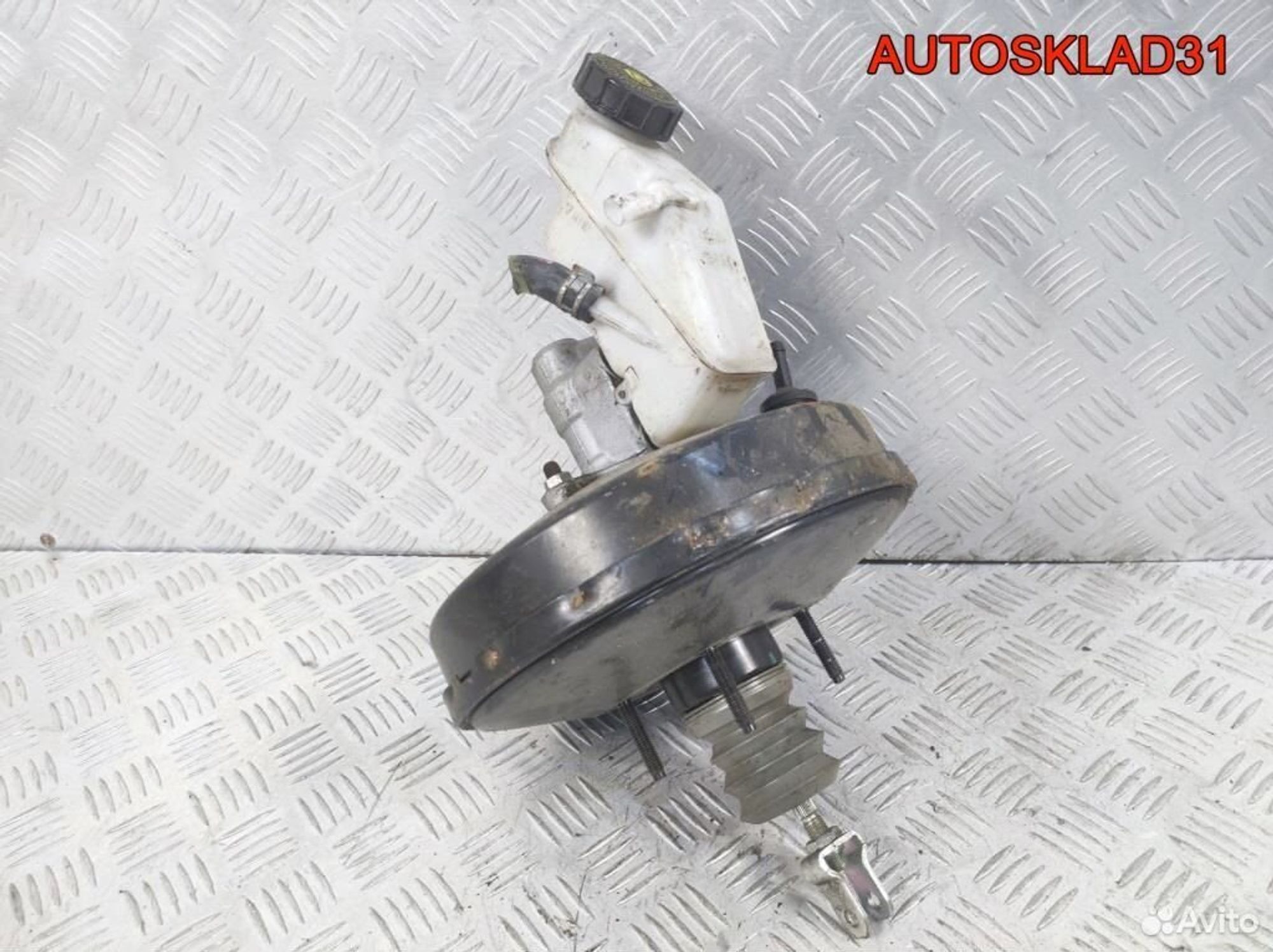 Усилитель тормозов вакуумный Toyota Yaris 1.3 1NR, 2600 рублей, Дубовое