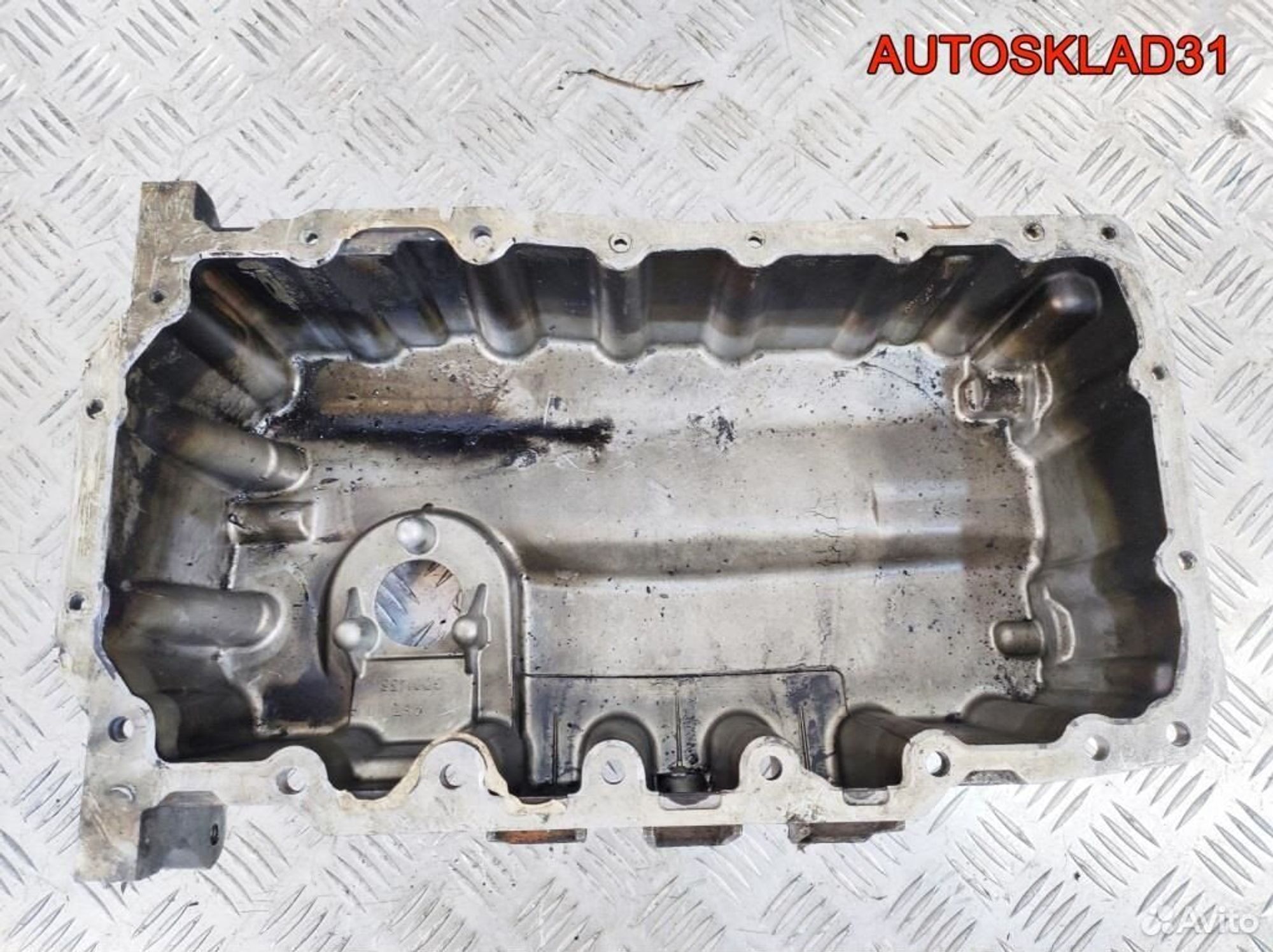 Поддон масляный двигателя VW Passat B6 03G103603, 1700 рублей, Дубовое