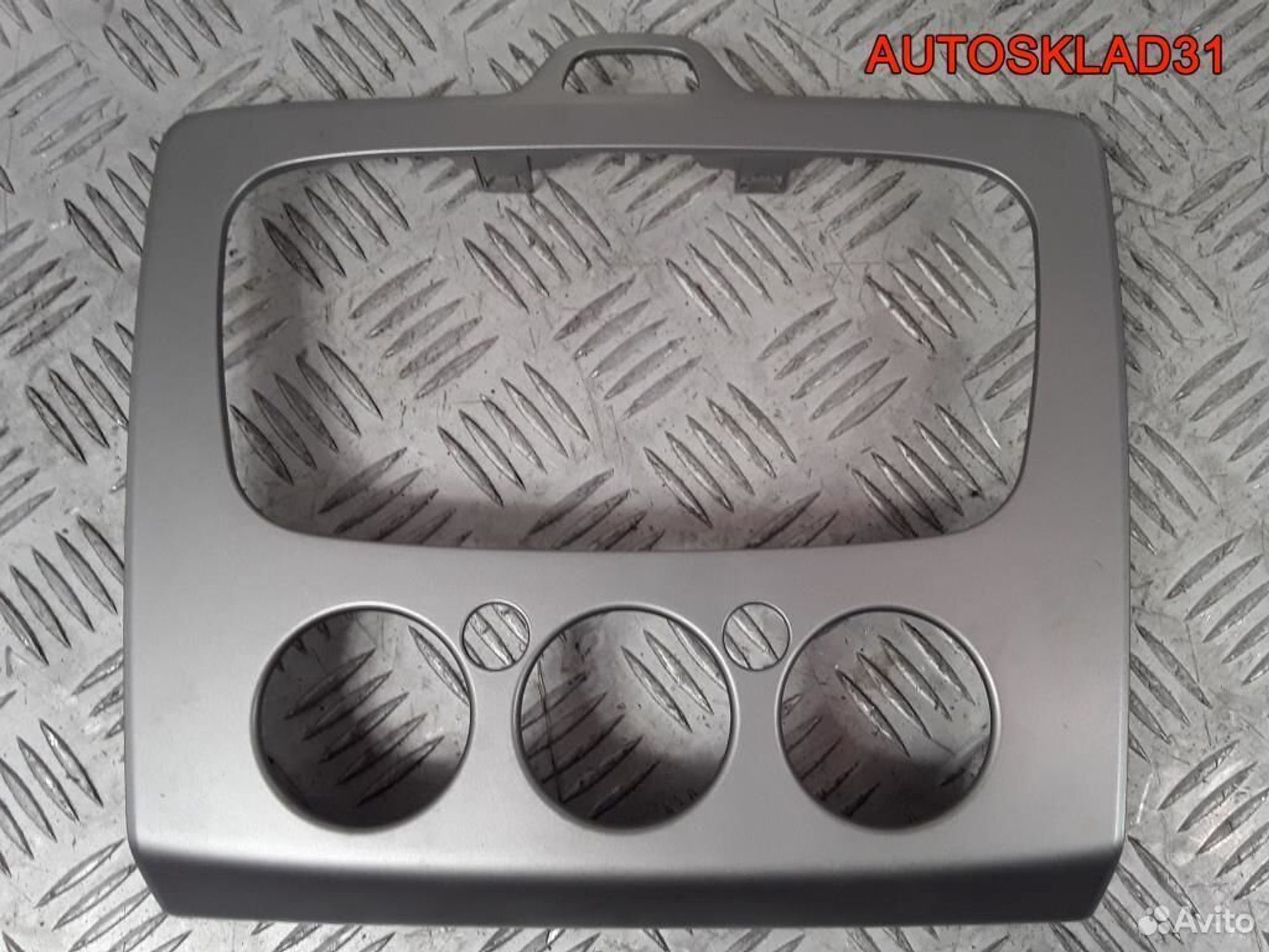 Рамка магнитолы бу на Форд Фокус 2 7M5118522A, 1600 рублей, Дубовое