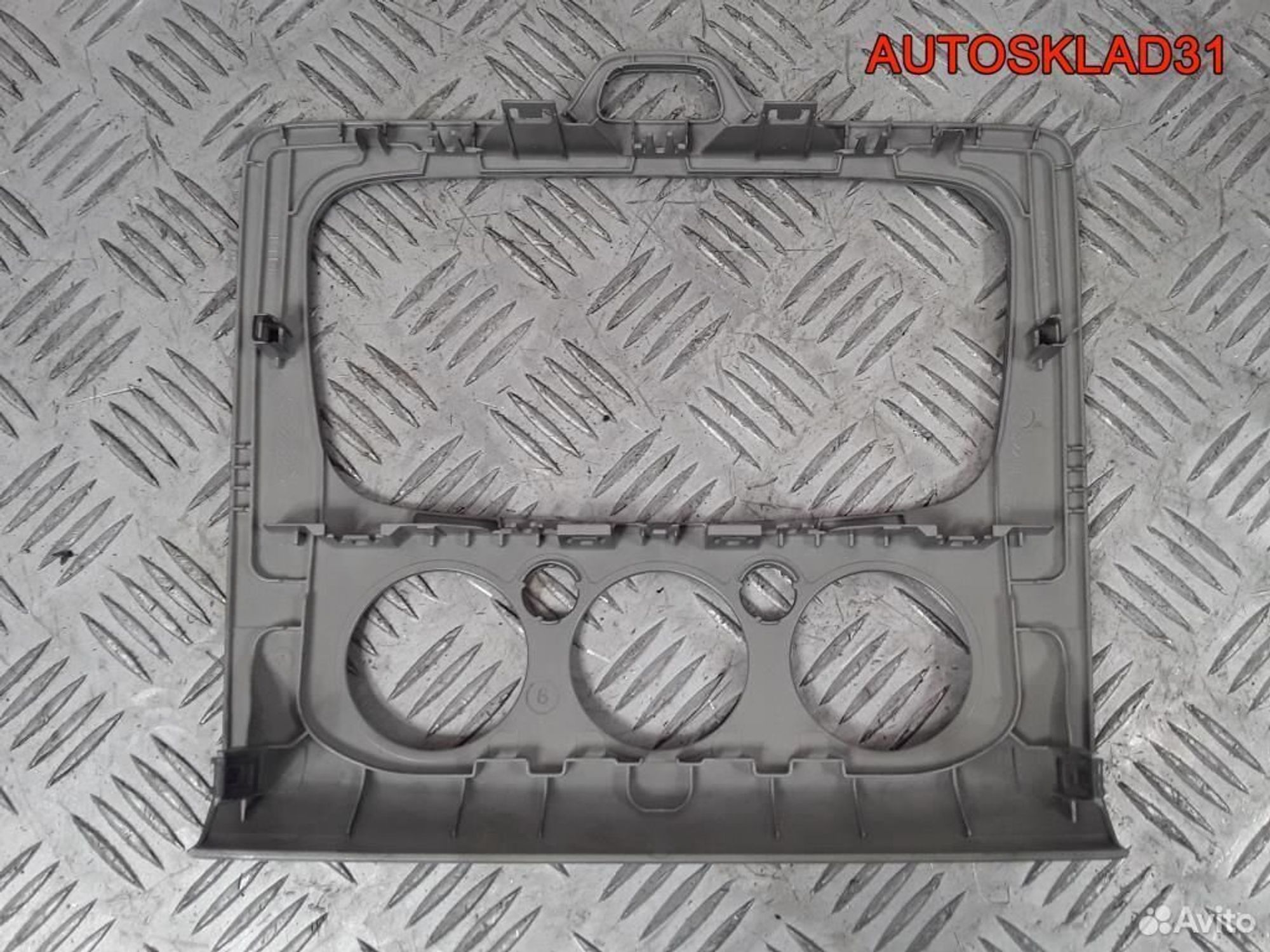 Рамка магнитолы бу на Форд Фокус 2 7M5118522A, 1600 рублей, Дубовое