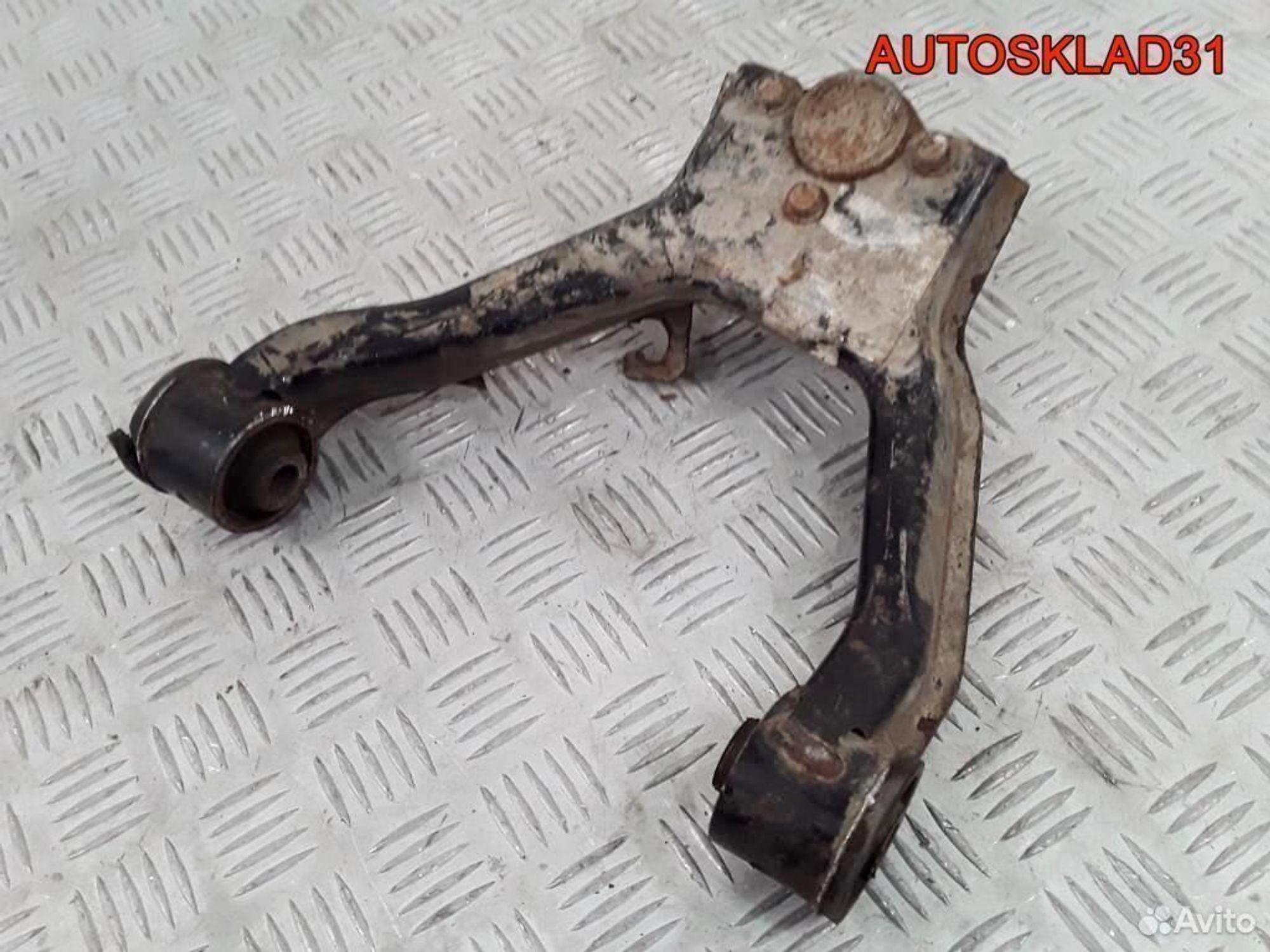 Рычаг передний верхний правый Mitsubishi Pajero 3, 1200 рублей, Дубовое