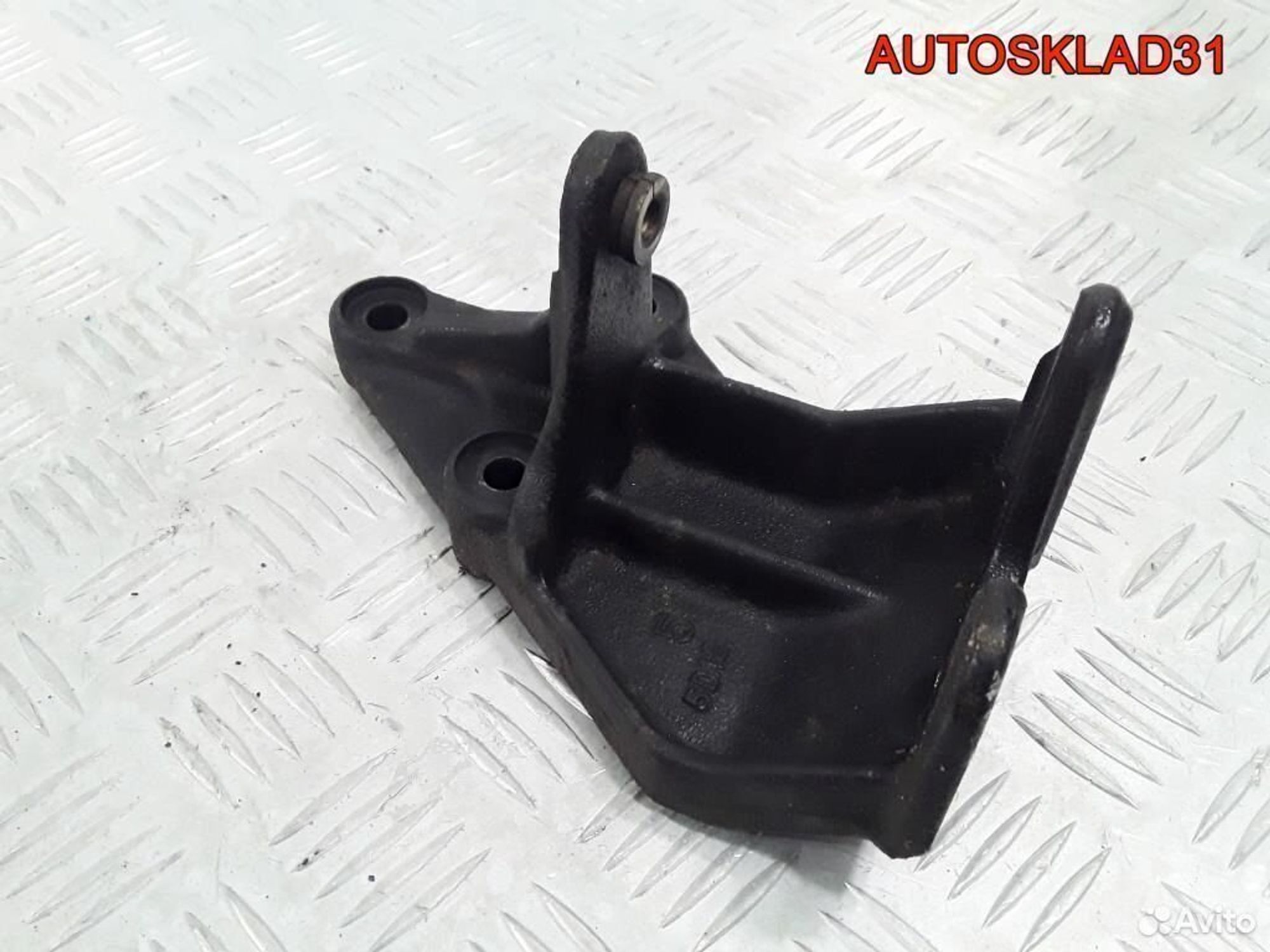 Кронштейн гидроусилителя Kia Picanto 5721007010, 600 рублей, Дубовое