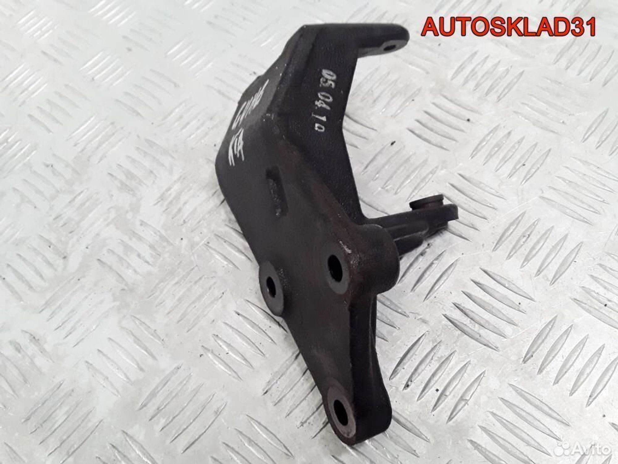 Кронштейн гидроусилителя Kia Picanto 5721007010, 600 рублей, Дубовое