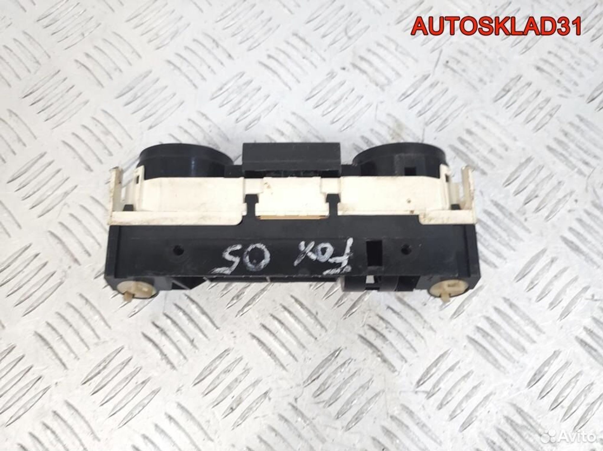 Блок управления отопителем VW Polo 6Q0819045T, 2100 рублей, Дубовое