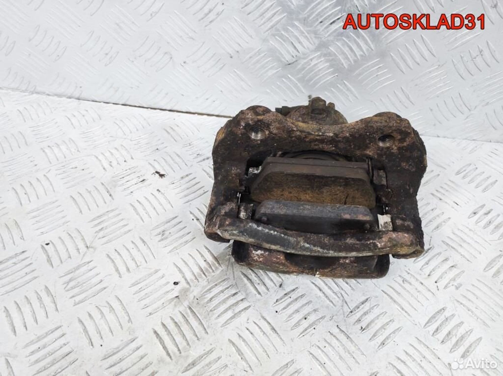 Суппорт тормозной передний левый Nissan Primera, 2100 рублей, Дубовое