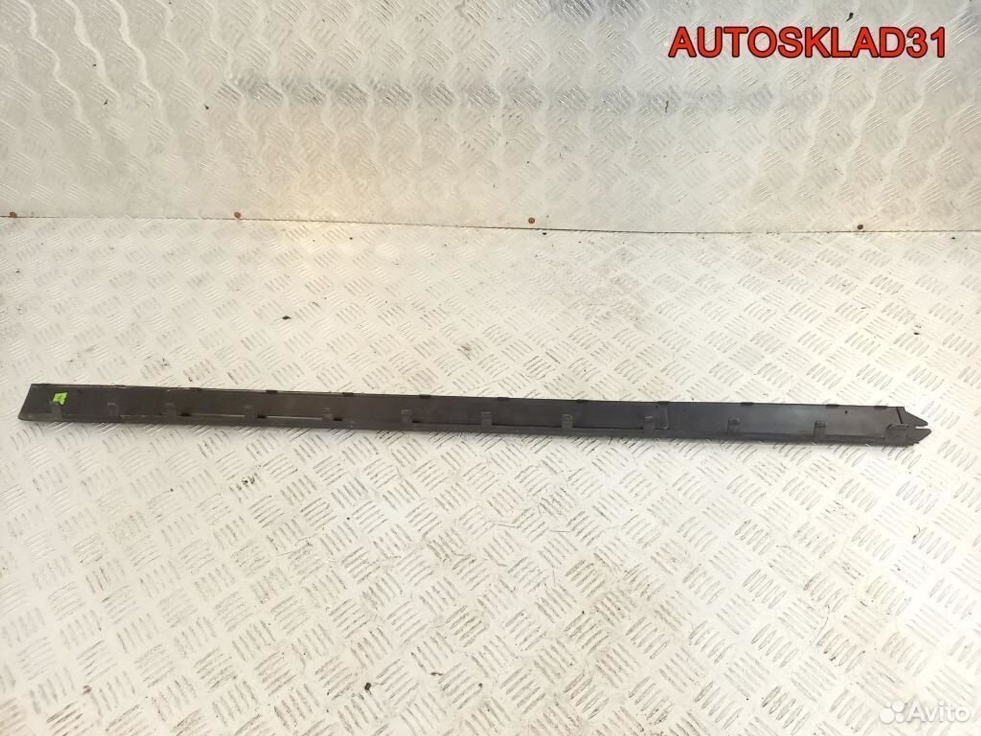 Накладка порога передняя правая Audi A8 4E0853986B, 1300 рублей, Дубовое