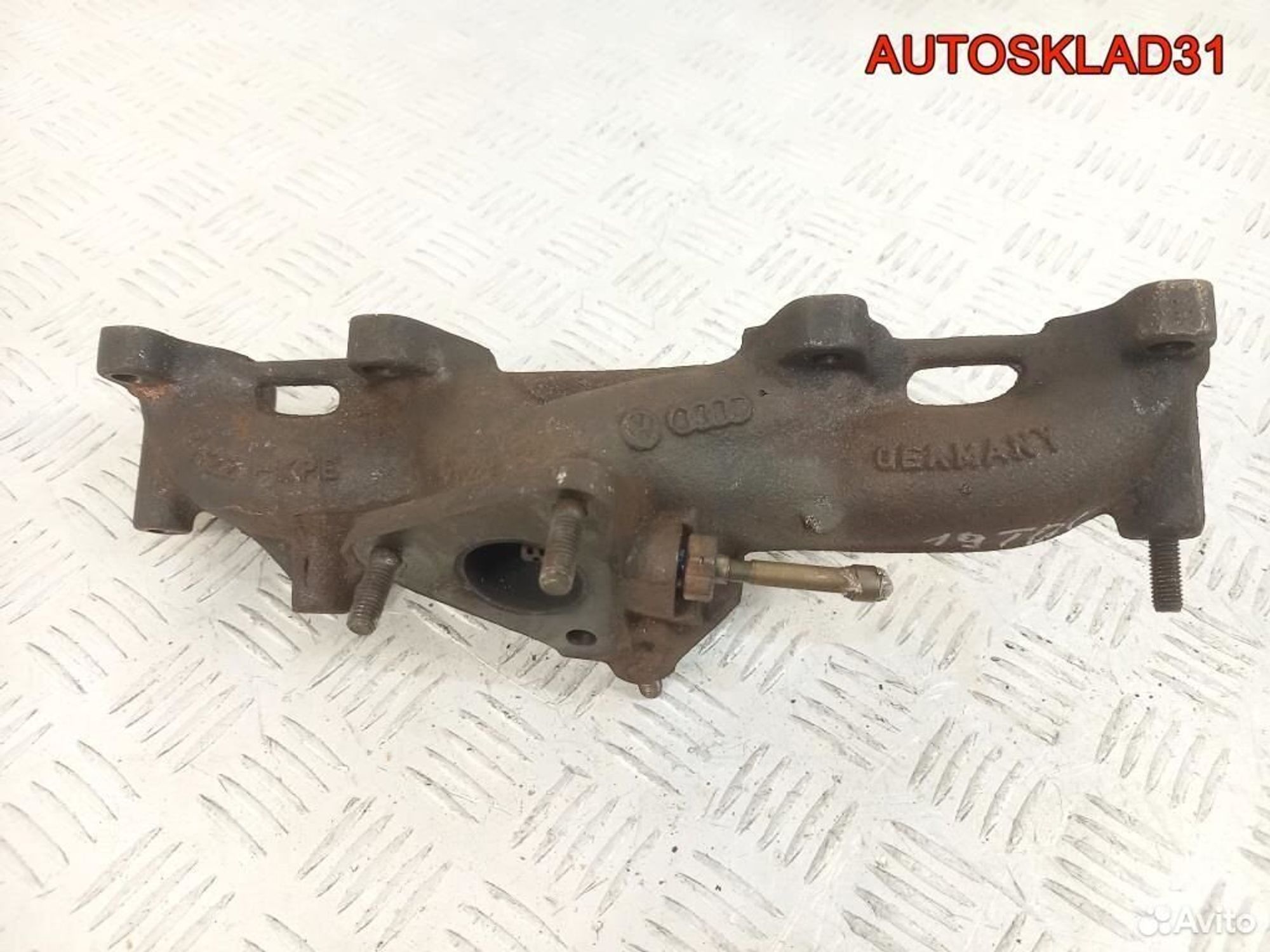 Коллектор выпускной Audi A4 B7 1.9 TDI 038253033H, 500 рублей, Дубовое