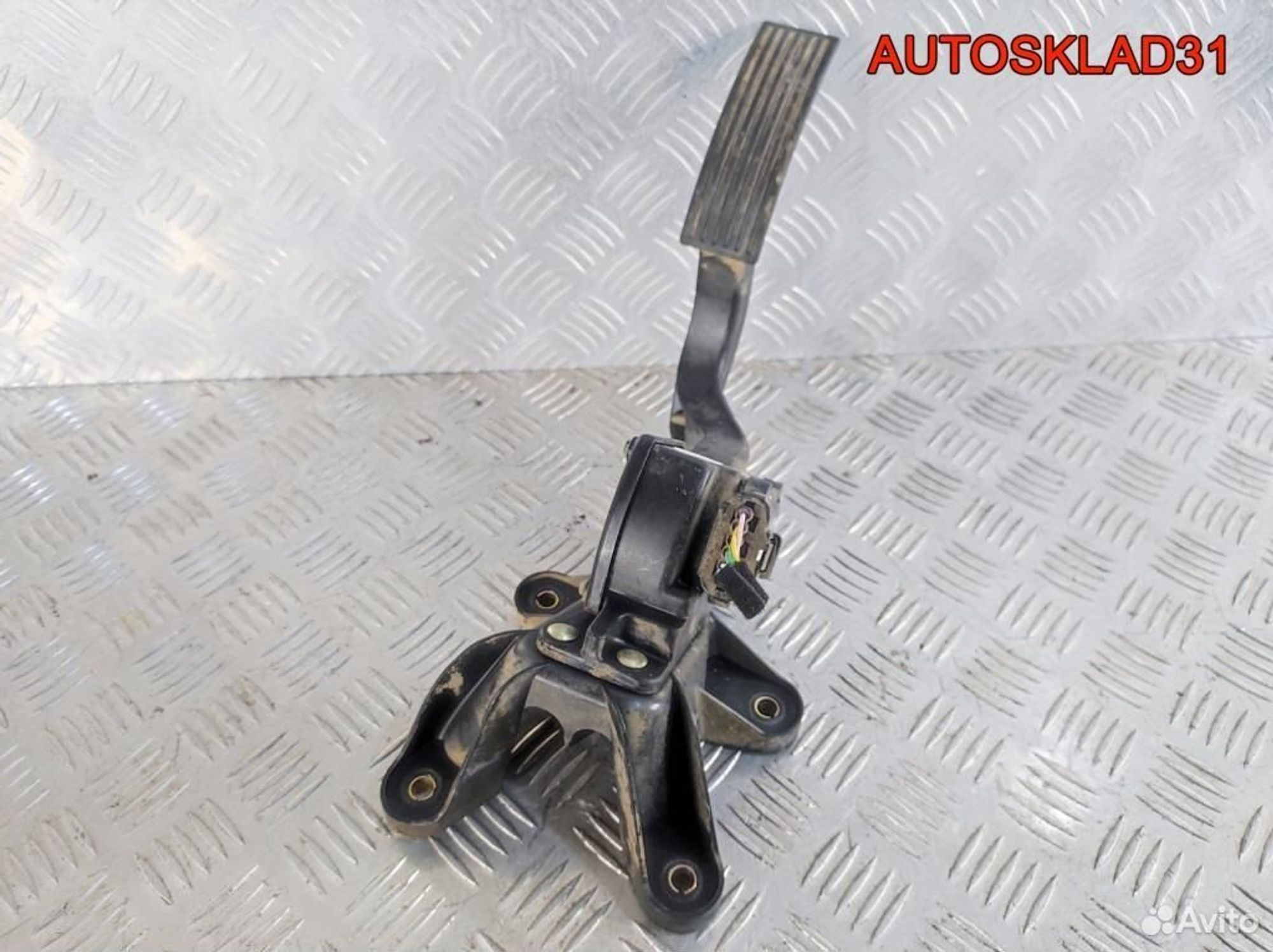 Педаль газа Hyundai Sonata 5 NF 327103K000, 1700 рублей, Дубовое