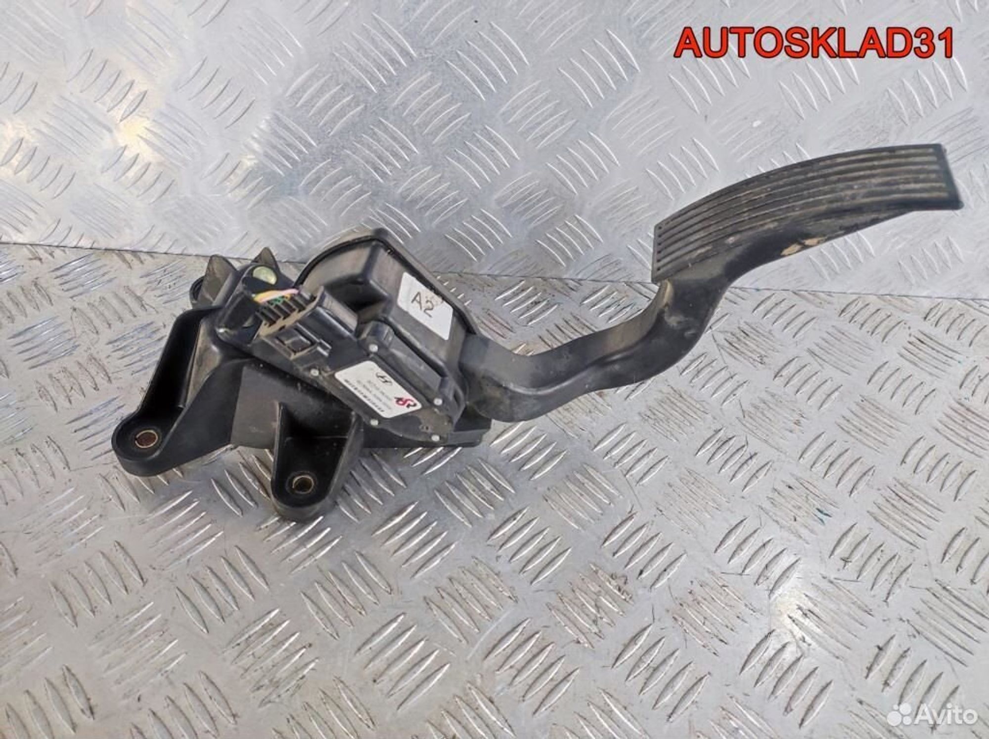 Педаль газа Hyundai Sonata 5 NF 327103K000, 1700 рублей, Дубовое