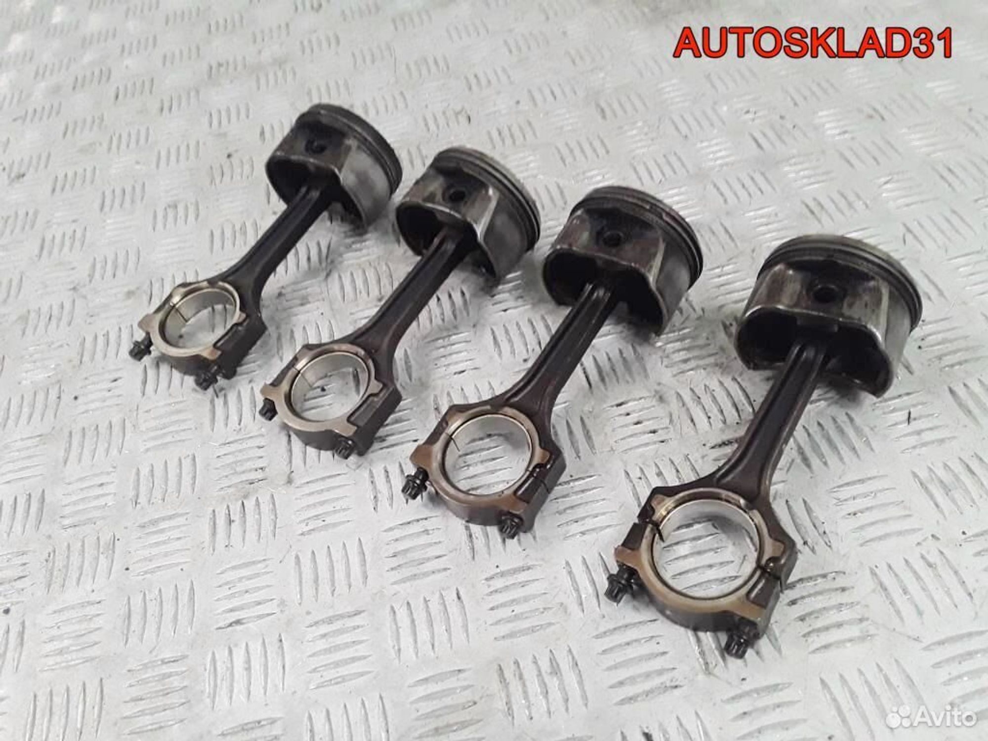 Поршень в сборе с шатуном Ford Focus 1 FYDD Бензин, 1700 рублей, Дубовое