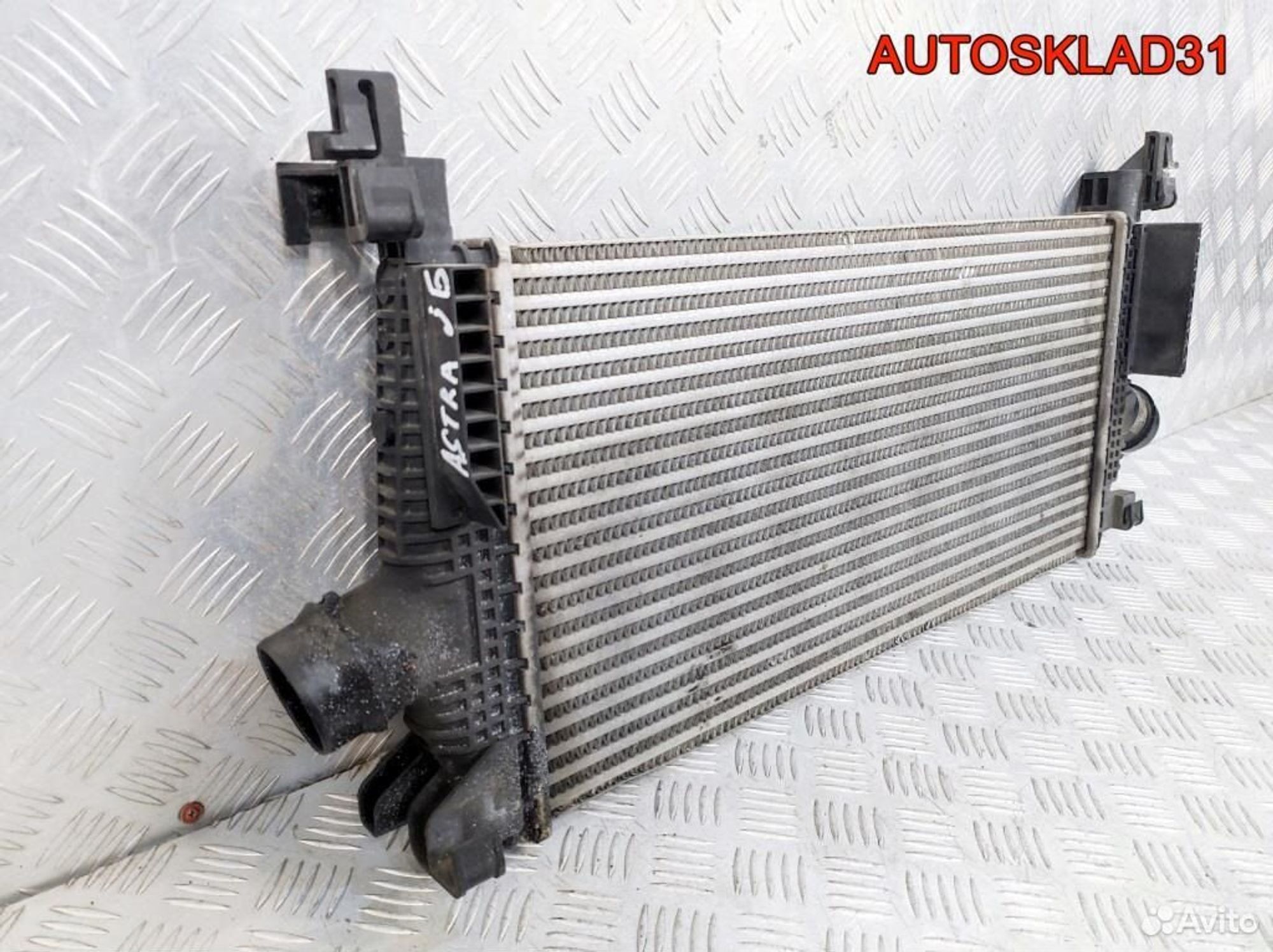 Интеркулер Opel Astra J 1,4 A14NET 13267646 Бензин, 3200 рублей, Дубовое