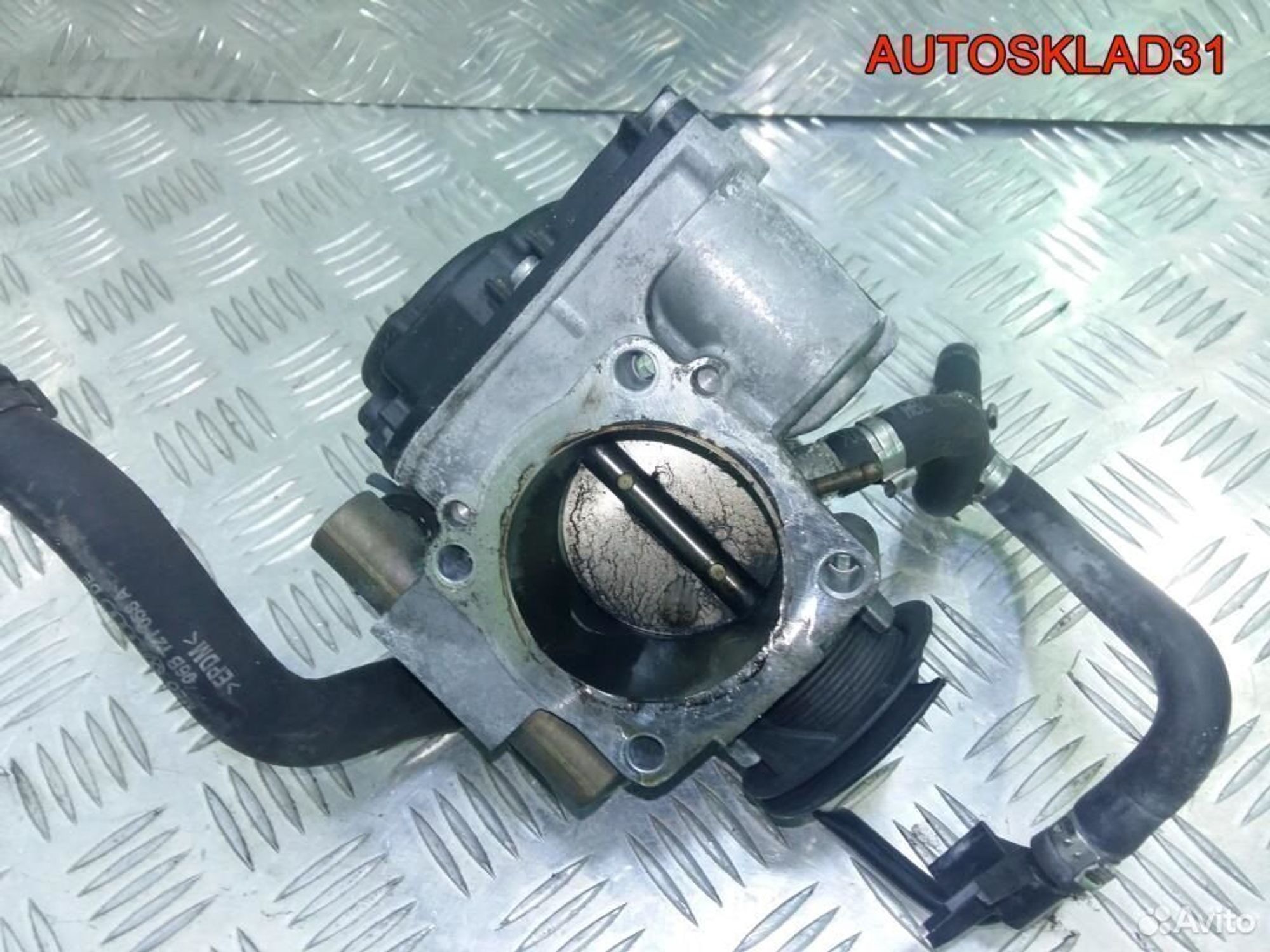 Заслонка дроссельная VW Passat B5 AHL 058133063H, 4100 рублей, Дубовое