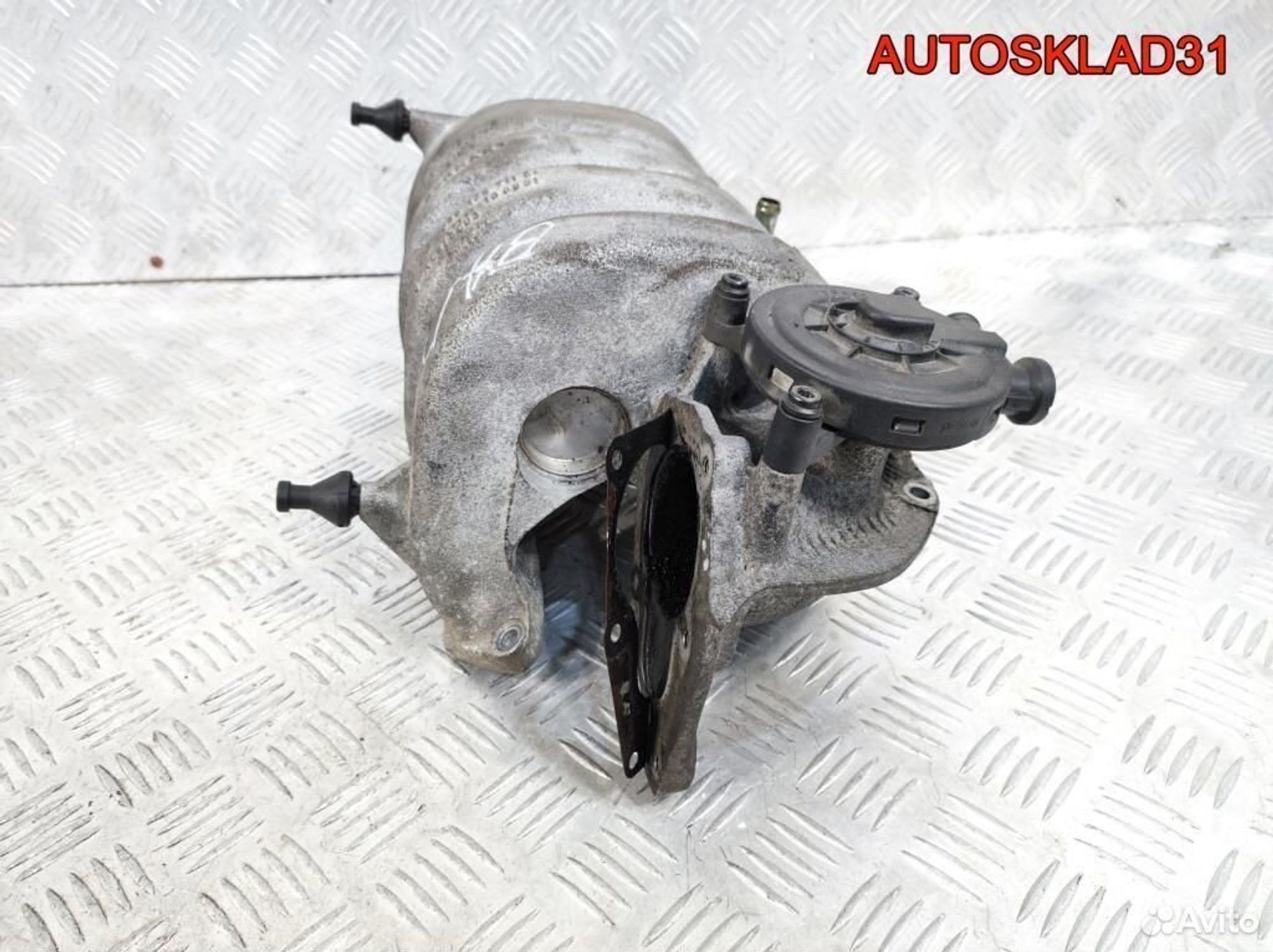 Коллектор впускной Volkswagen Golf 4 036129711EL, 3600 рублей, Дубовое