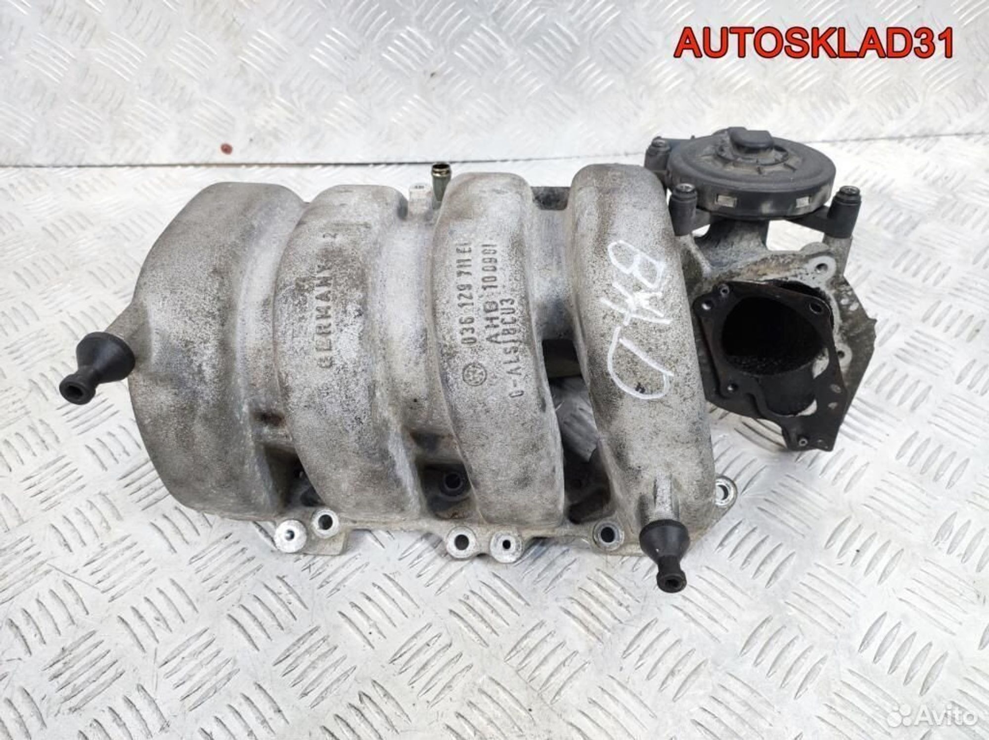 Коллектор впускной Volkswagen Golf 4 036129711EL, 3600 рублей, Дубовое