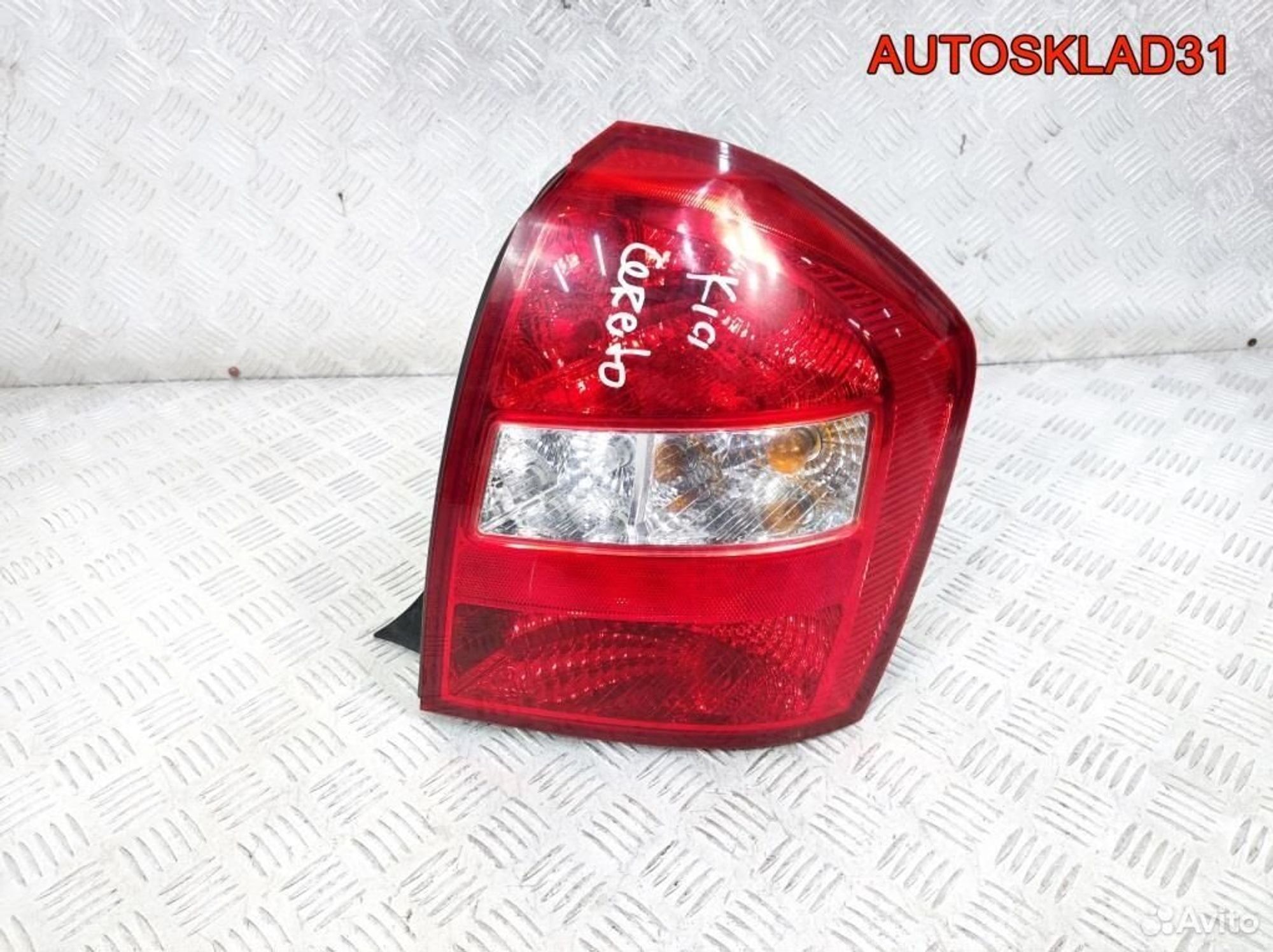 Фонарь задний правый Kia Cerato 924022F210, 4100 рублей, Дубовое