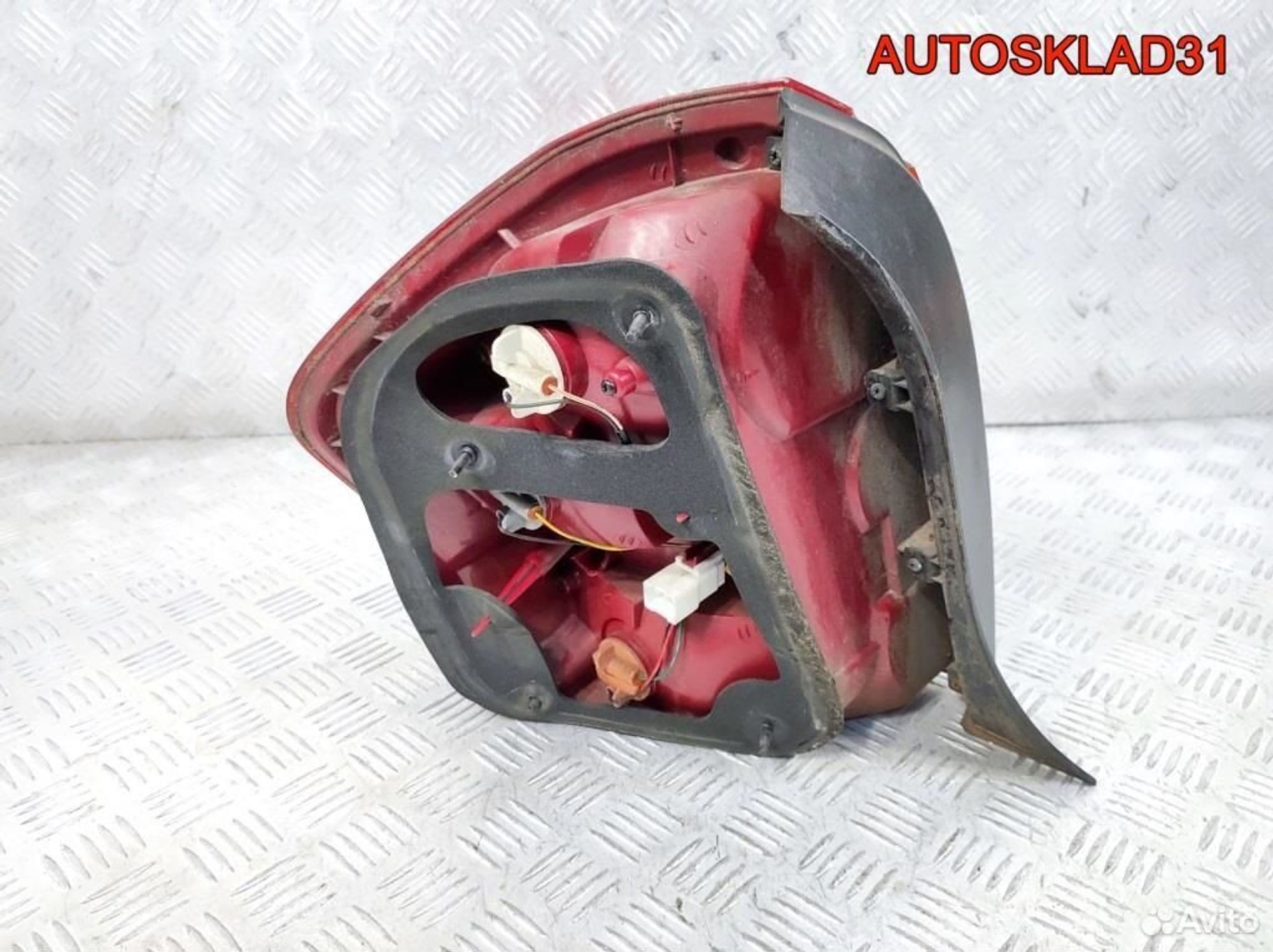 Фонарь задний правый Kia Cerato 924022F210, 4100 рублей, Дубовое