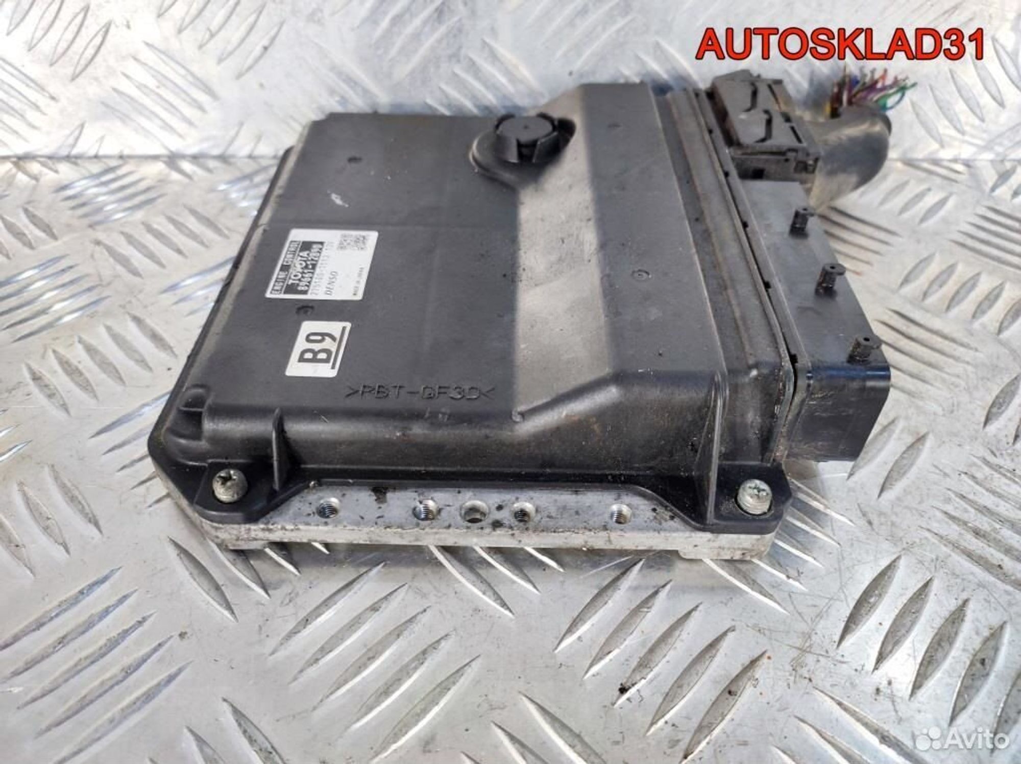 Блок эбу Toyota Corolla E15 1,6 1ZR-FE 8966112B90, 5200 рублей, Дубовое