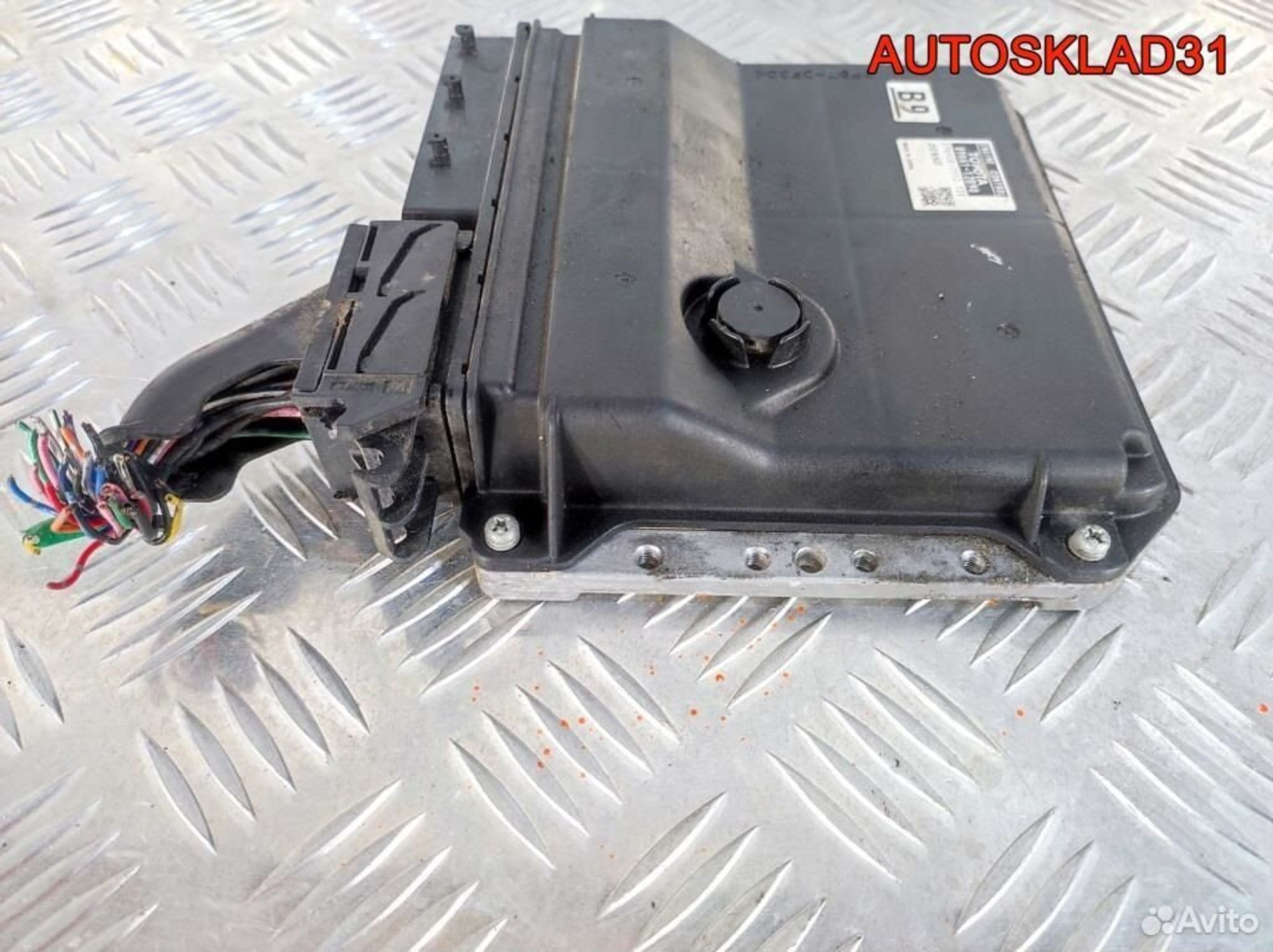 Блок эбу Toyota Corolla E15 1,6 1ZR-FE 8966112B90, 5200 рублей, Дубовое