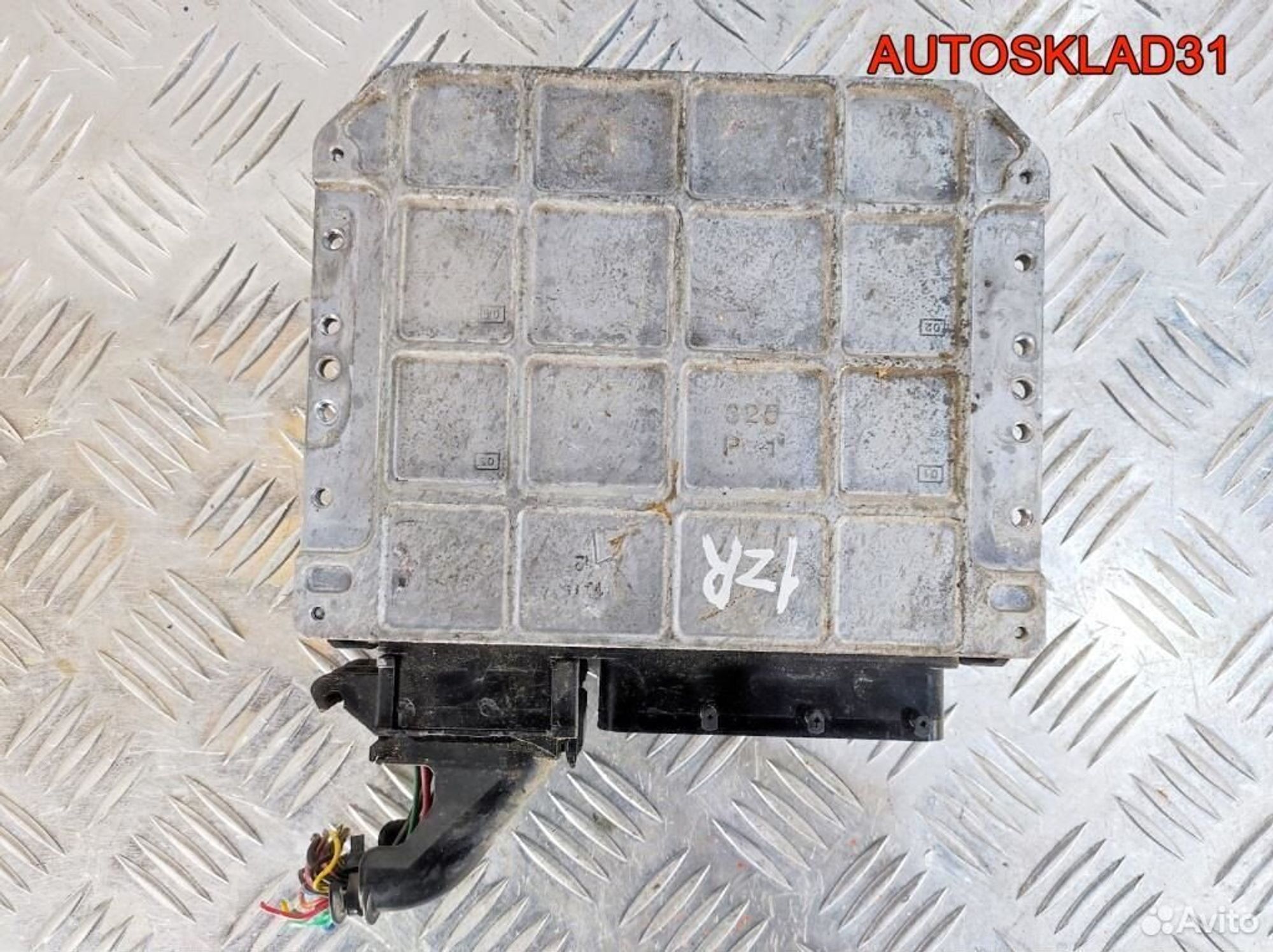 Блок эбу Toyota Corolla E15 1,6 1ZR-FE 8966112B90, 5200 рублей, Дубовое