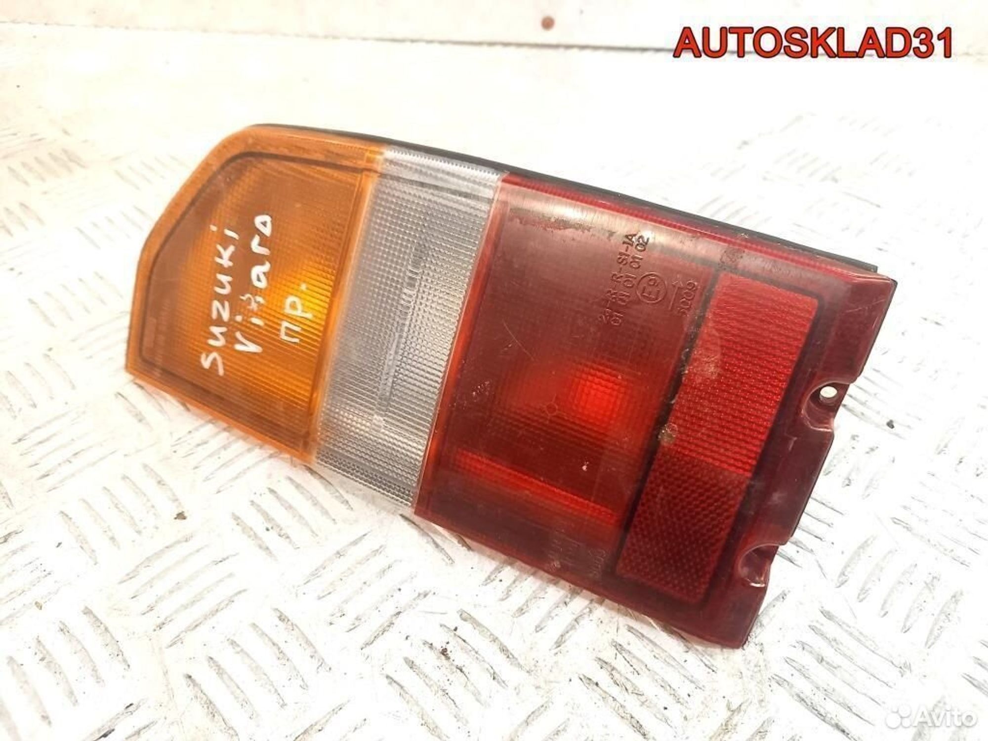 Фонарь задний правый Suzuki Vitara 1 3565060A22, 1700 рублей, Дубовое
