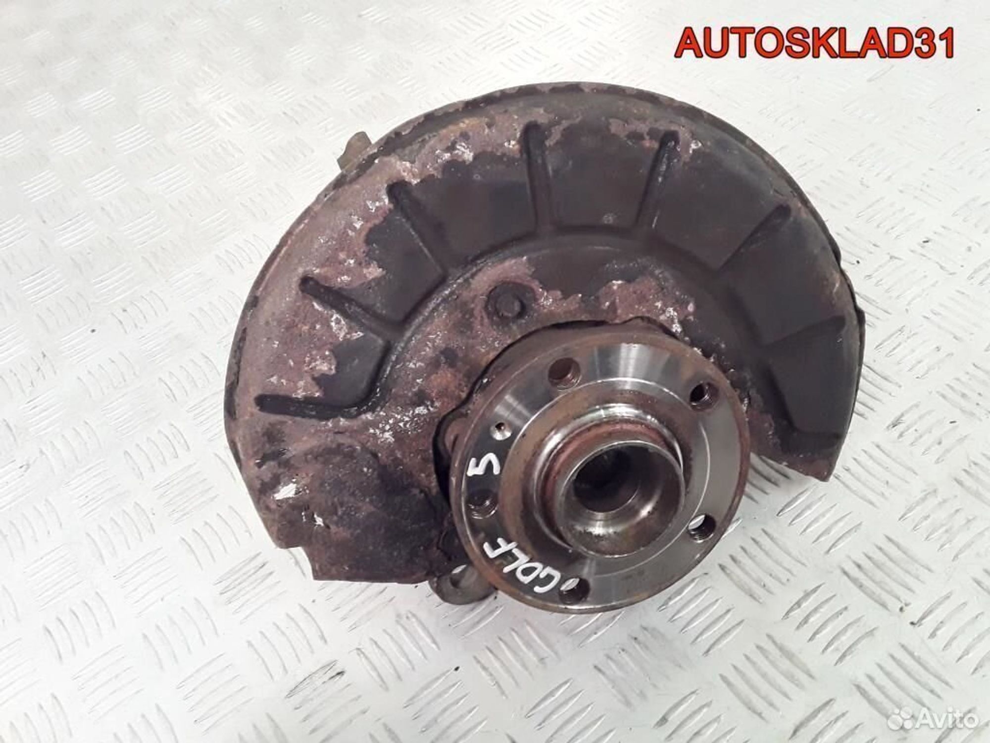 Кулак поворотный перед правый VW Golf 5 1K0407256AA, 3600 рублей, Дубовое