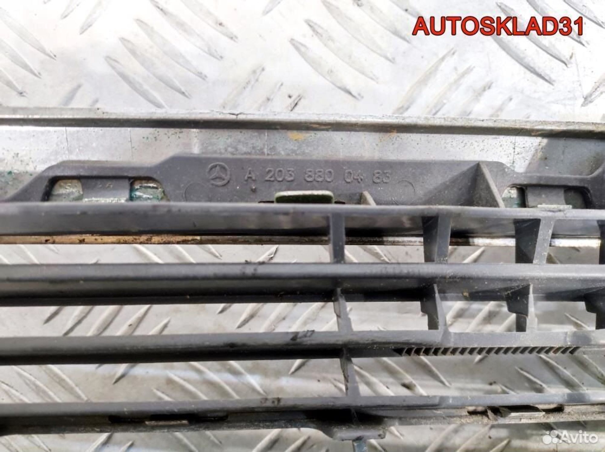 Решетка радиатора Mercedes W203 A2038800483, 2600 рублей, Дубовое