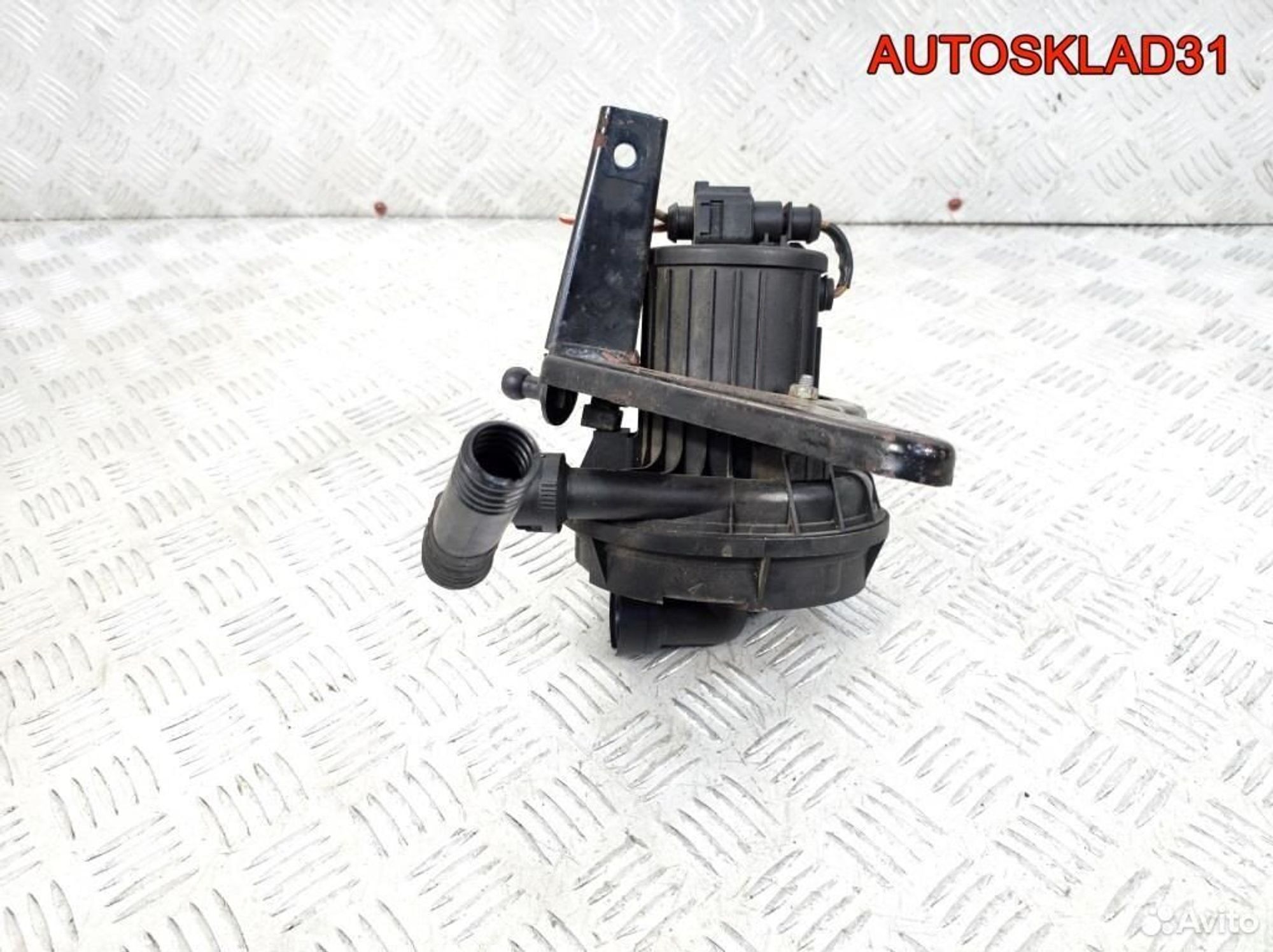 Насос воздушный EGR VW Passat B6 06A131333C, 2600 рублей, Дубовое