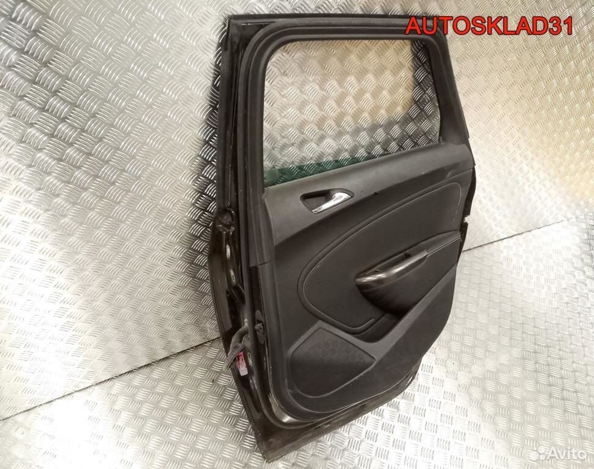 Дверь задняя правая Opel Astra J 13301547 Combi, 14300 рублей, Дубовое