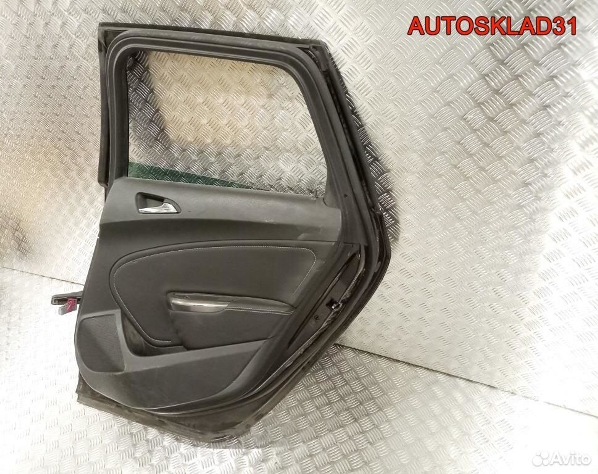 Дверь задняя правая Opel Astra J 13301547 Combi, 14300 рублей, Дубовое