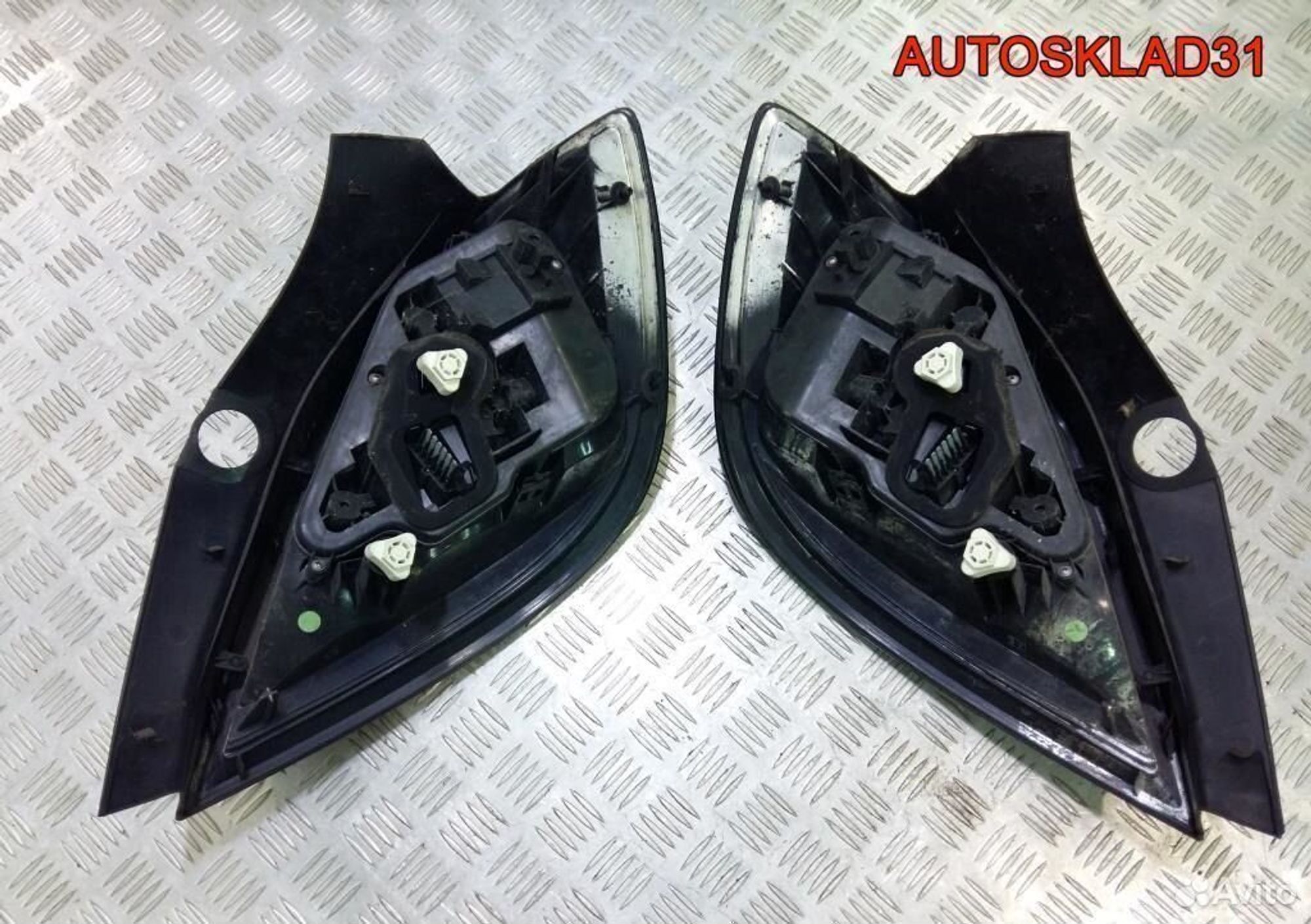 Фонарь задний Opel Astra H Хетчбэк 24451835, 4000 рублей, Дубовое