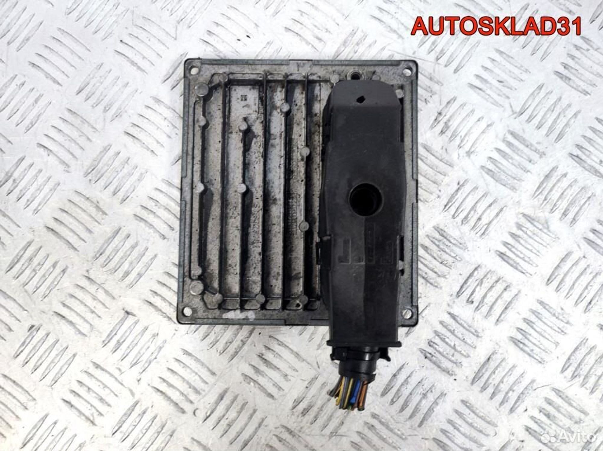 Блок эбу Ford Focus 2 1.6 5M5112A650ZB Бензин, 2600 рублей, Дубовое