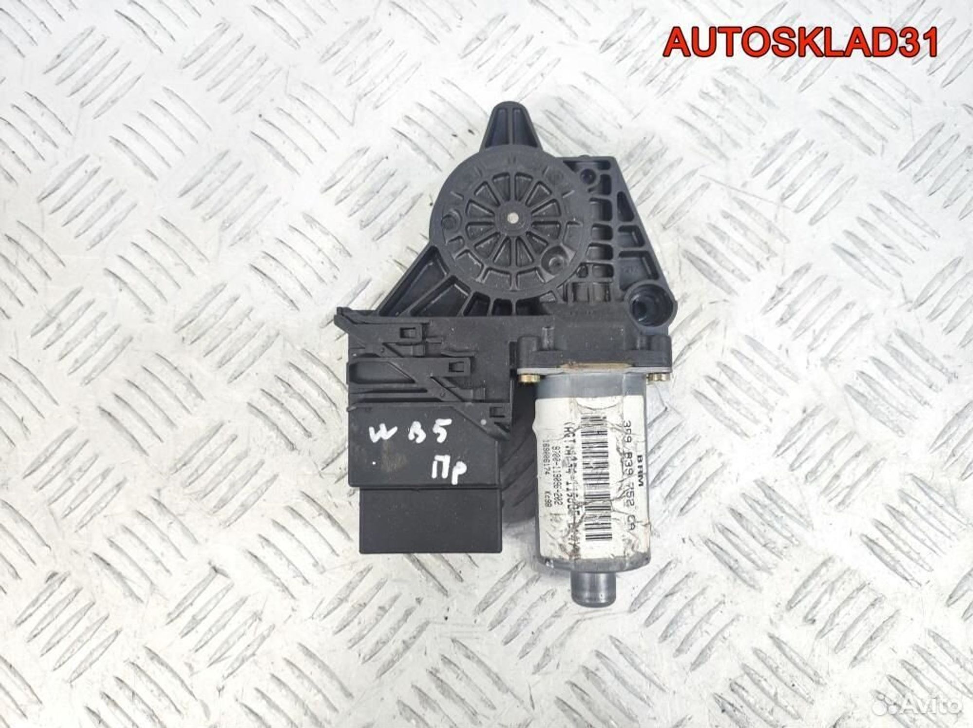 Моторчик стеклоподъемника задний правый VW Passat B5 3B9839752CA, 800 рублей, Дубовое