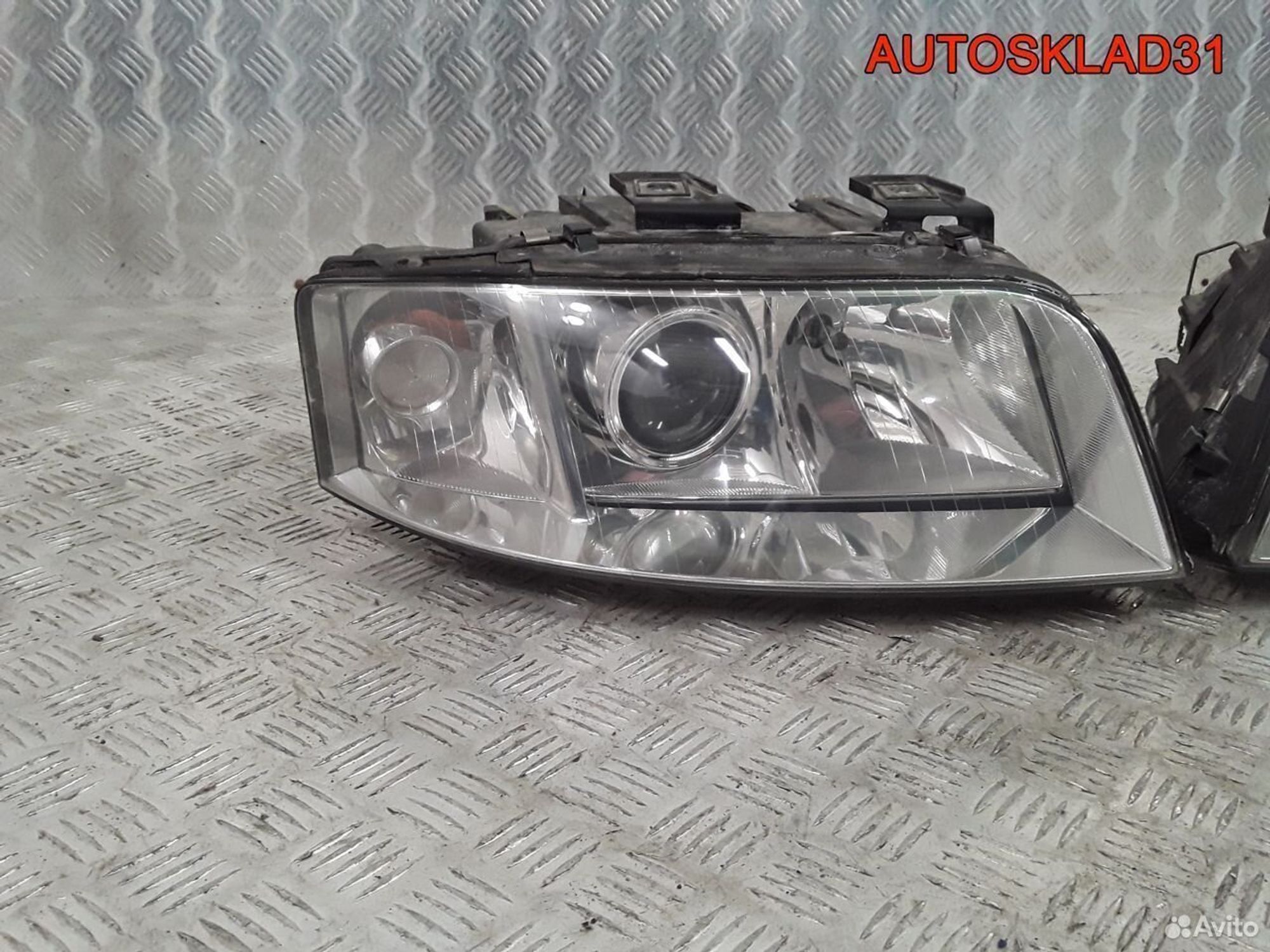 Фары ксеноновые комплект Audi A6 C5 4B0941029R, 28800 рублей, Дубовое