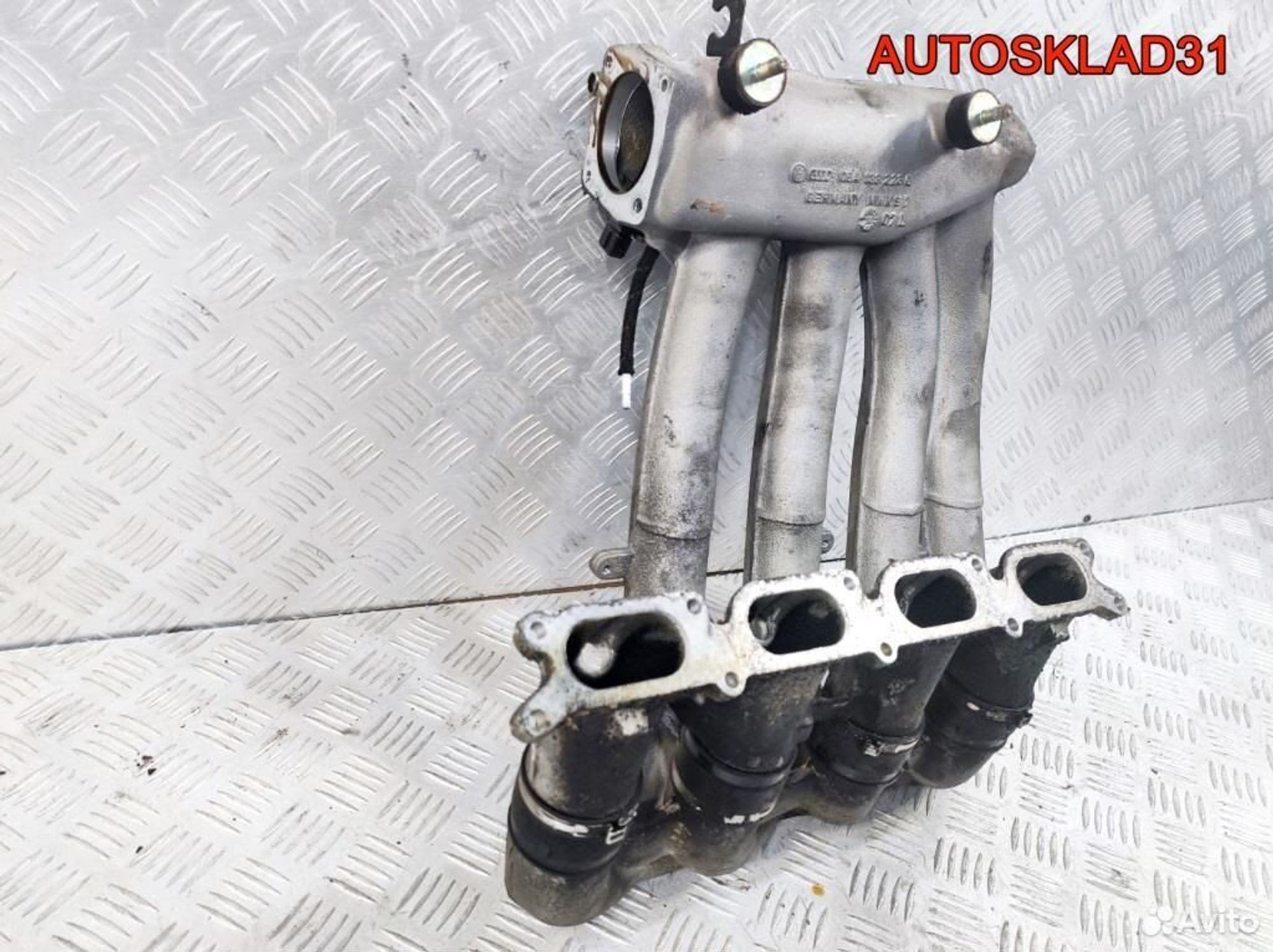 Коллектор впускной VW Golf 4 1.8 AGN 06A133223G, 2100 рублей, Дубовое