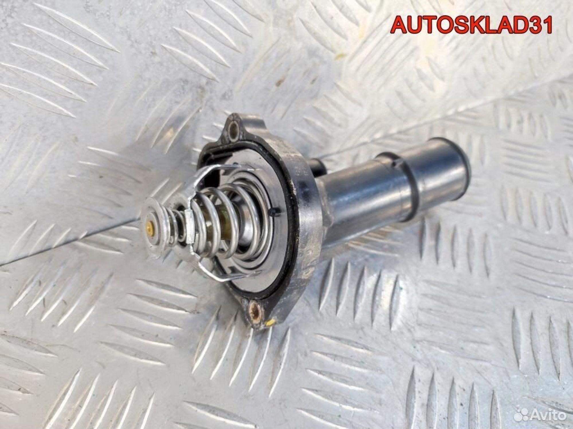 Корпус термостата Ford Focus 2 2,0 aoda 5653258, 1100 рублей, Дубовое