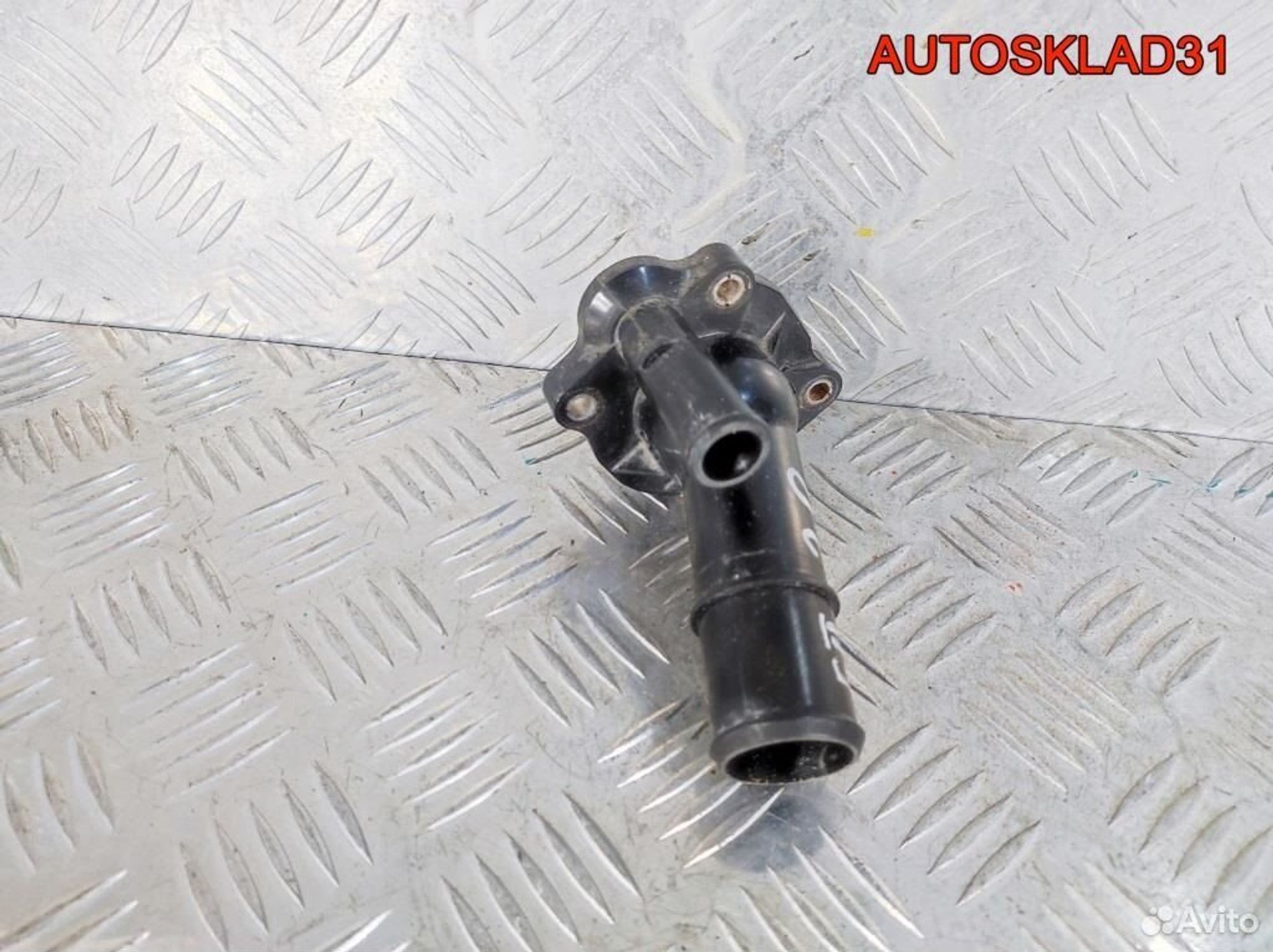 Корпус термостата Ford Focus 2 2,0 aoda 5653258, 1100 рублей, Дубовое