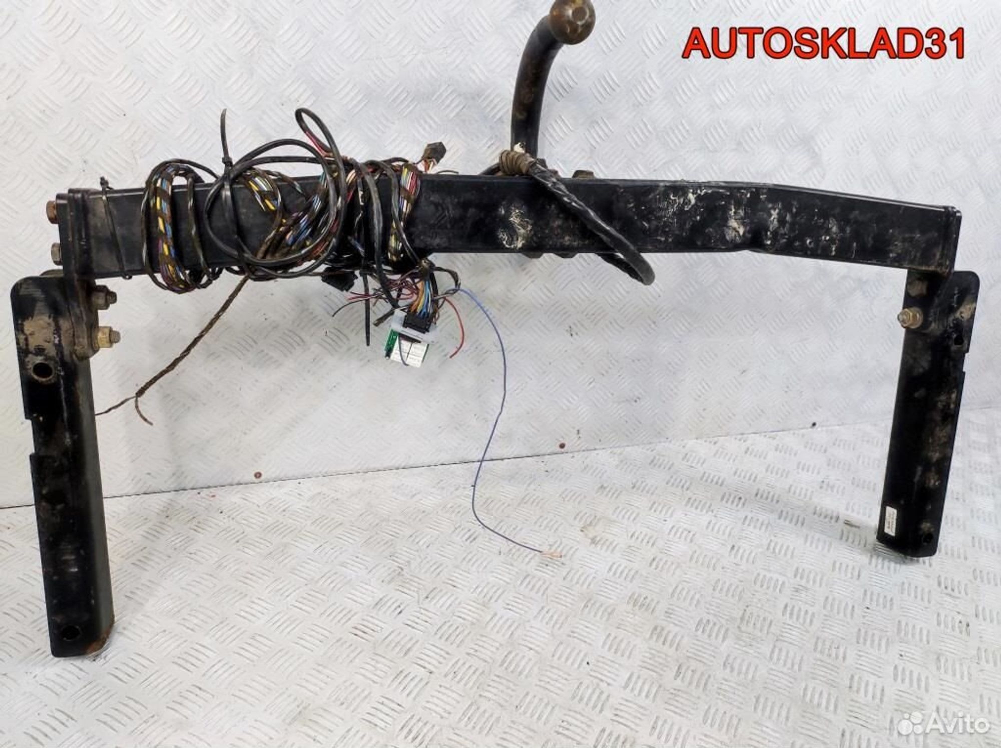 Фаркоп Audi A6 C5 Универсал, 12200 рублей, Дубовое