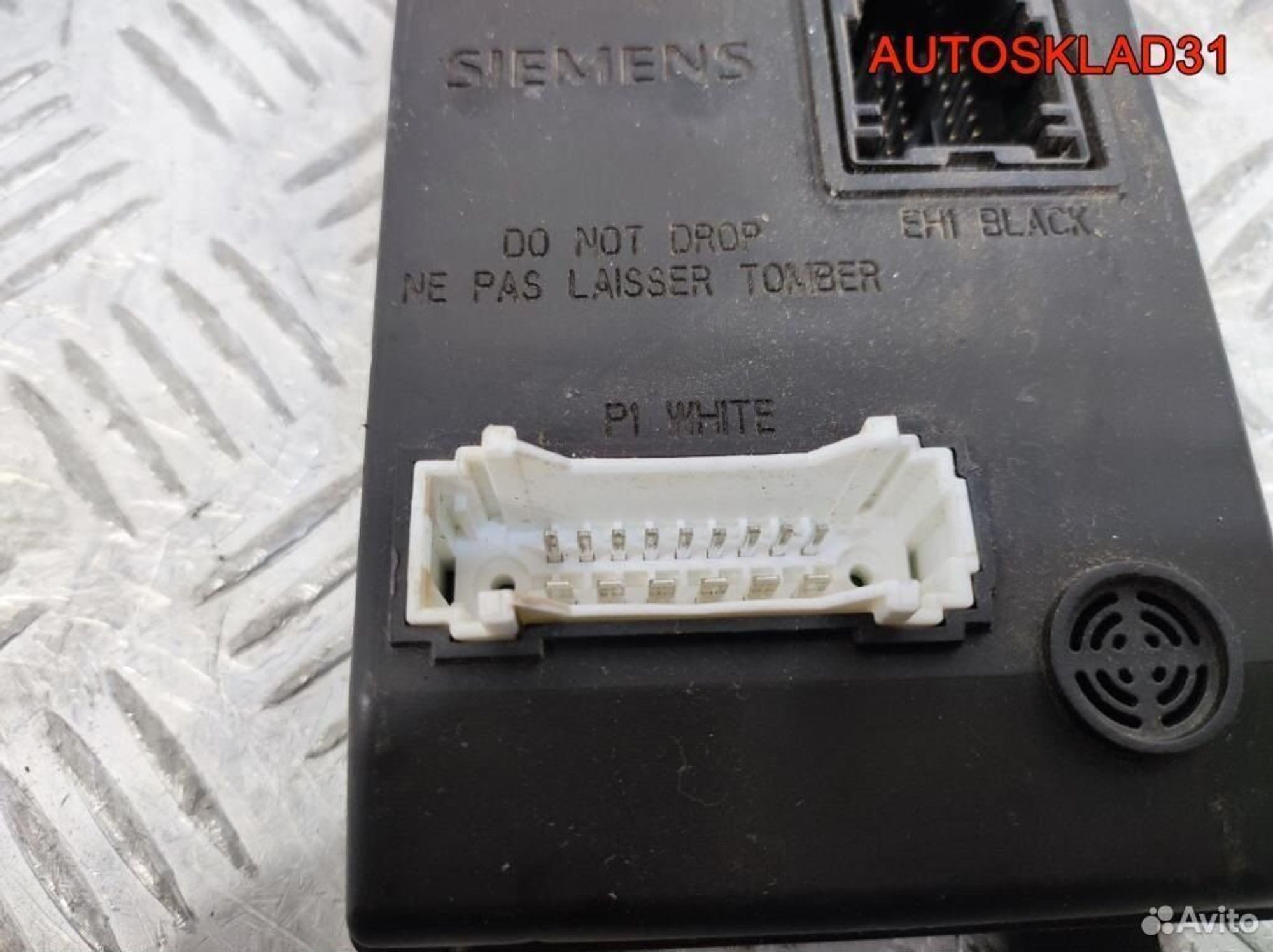 Блок комфорта Renault Sandero 8200296328B, 1700 рублей, Дубовое