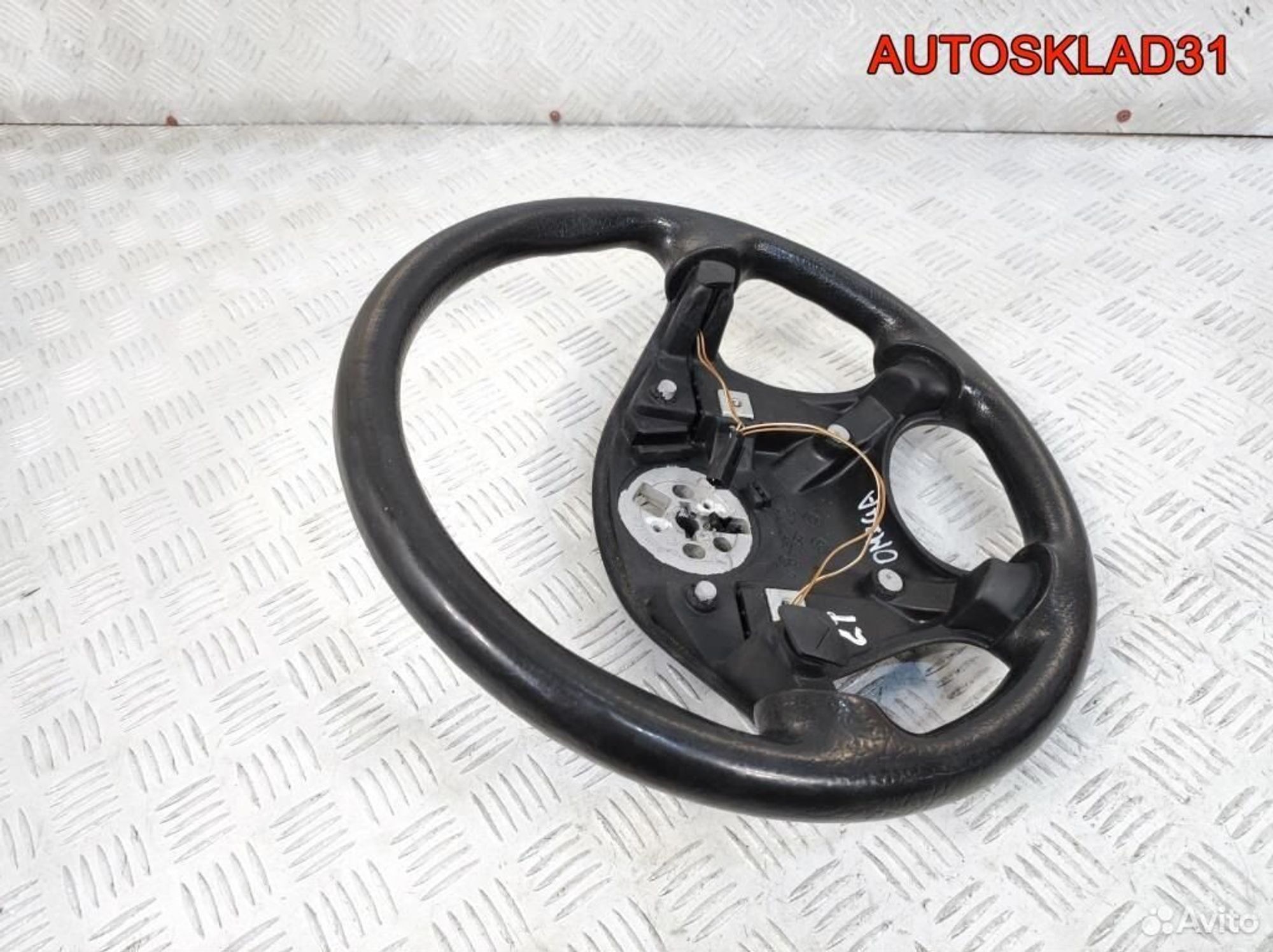 Рулевое колесо Opel Omega B 90497157, 2100 рублей, Дубовое