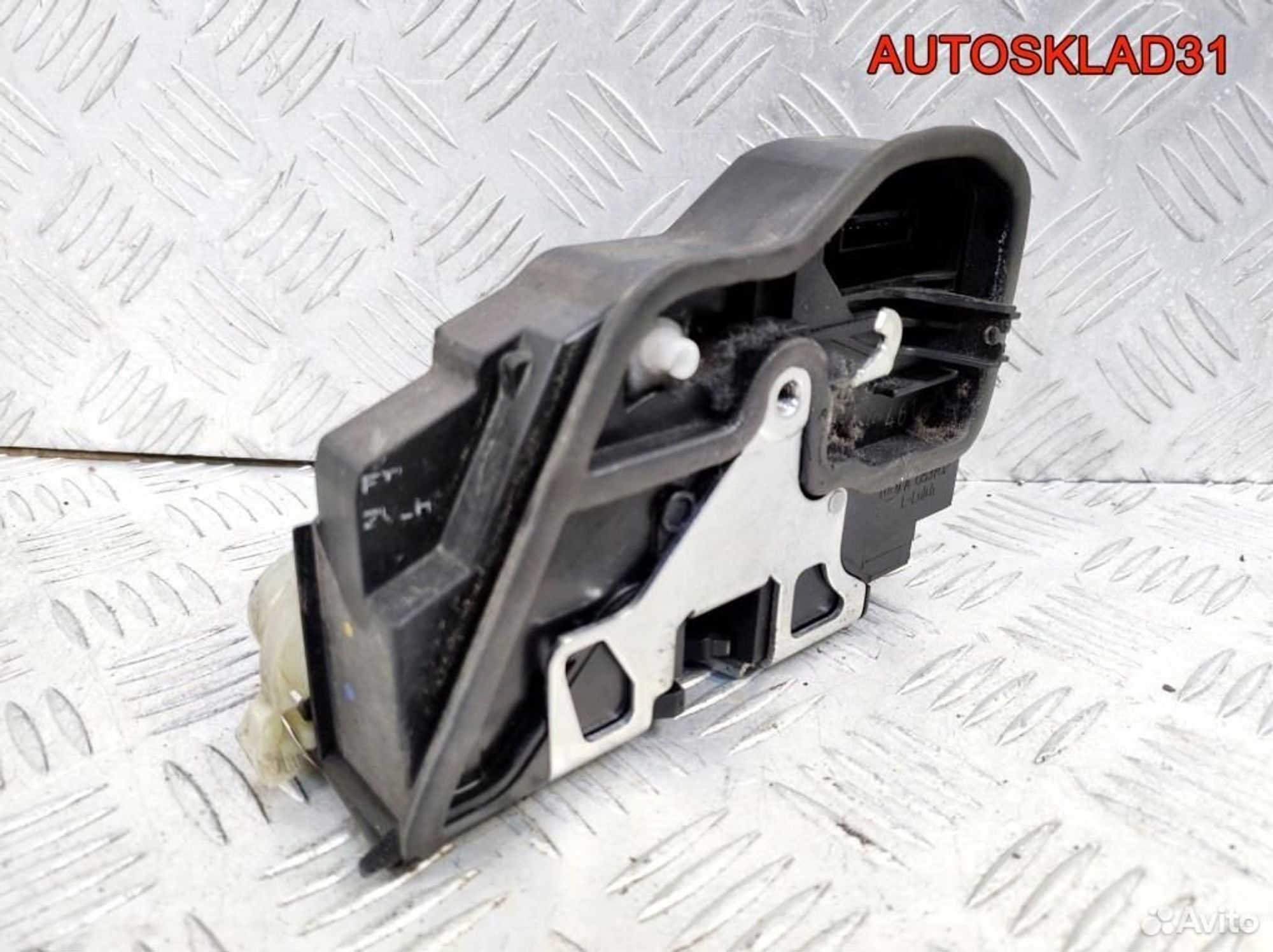 Замок двери передней левой BMW E90 51217229461, 6200 рублей, Дубовое