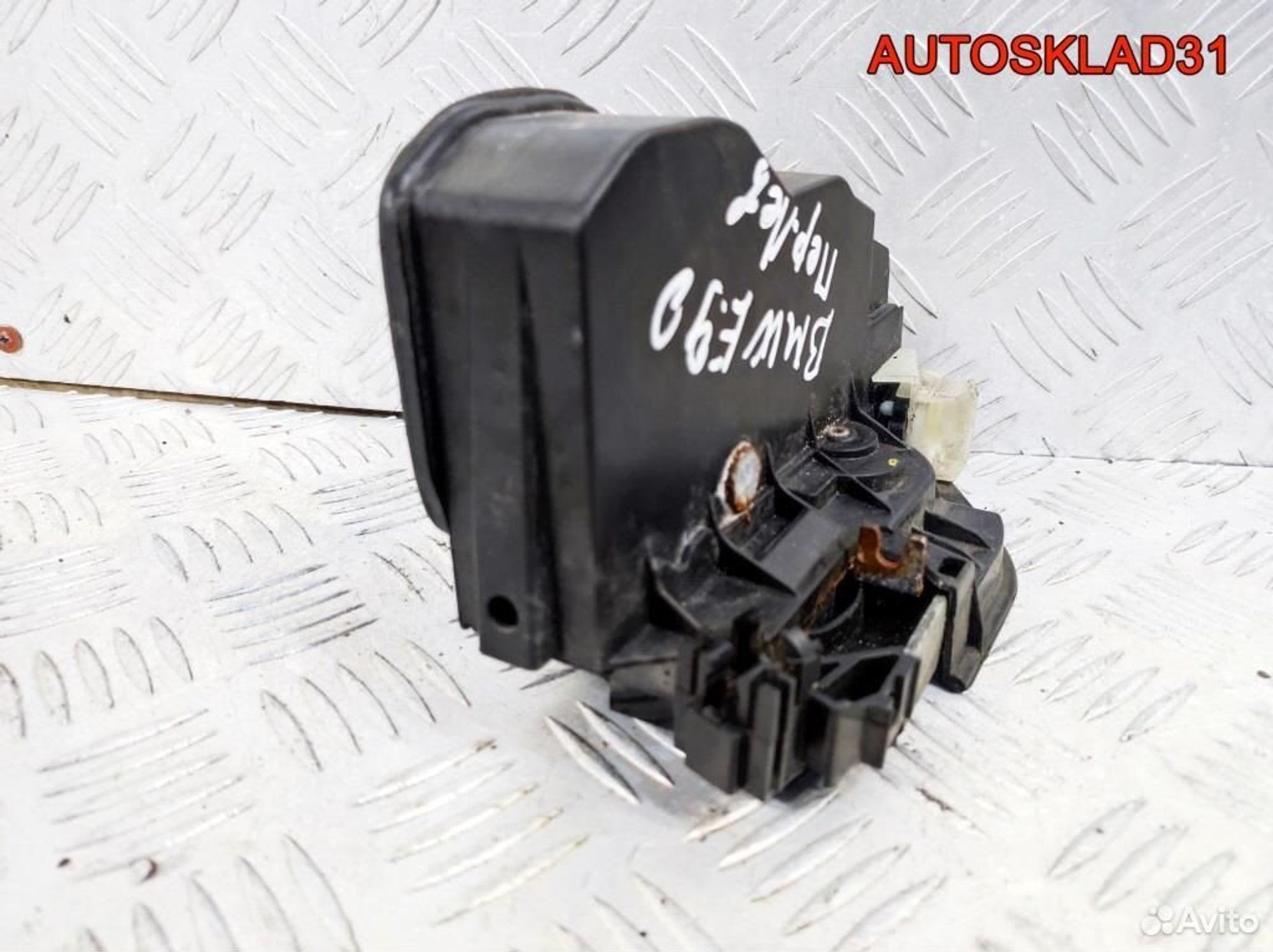 Замок двери передней левой BMW E90 51217229461, 6200 рублей, Дубовое