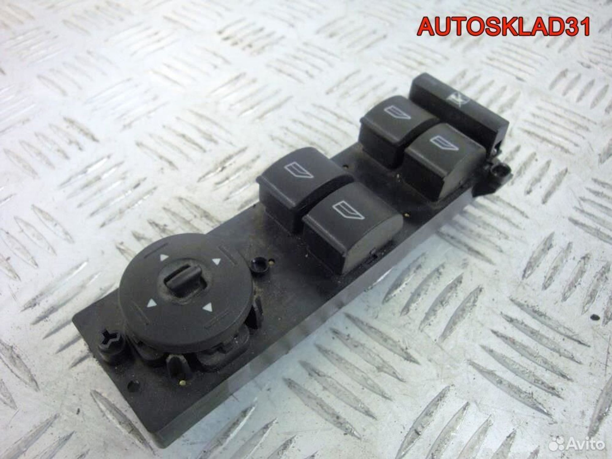 Блок стеклоподъемников Ford Focus 2 3M5T14A132AF, 2100 рублей, Дубовое