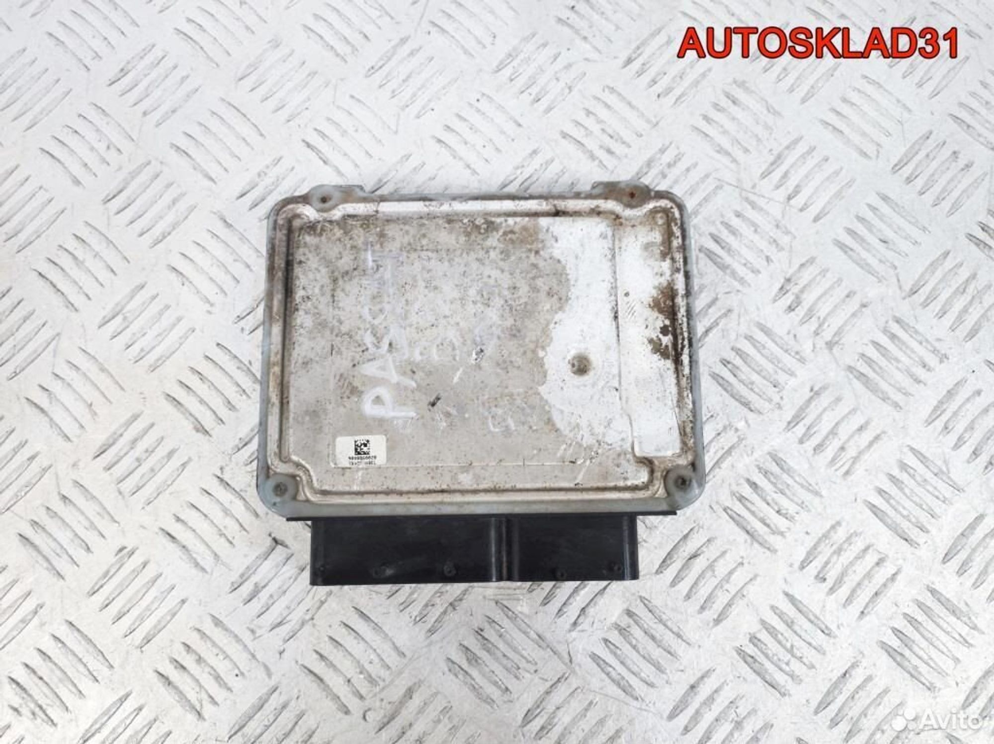 Блок ЭБУ VW Passat B6 2.0 BMP 03G906021NK Дизель, 2000 рублей, Дубовое