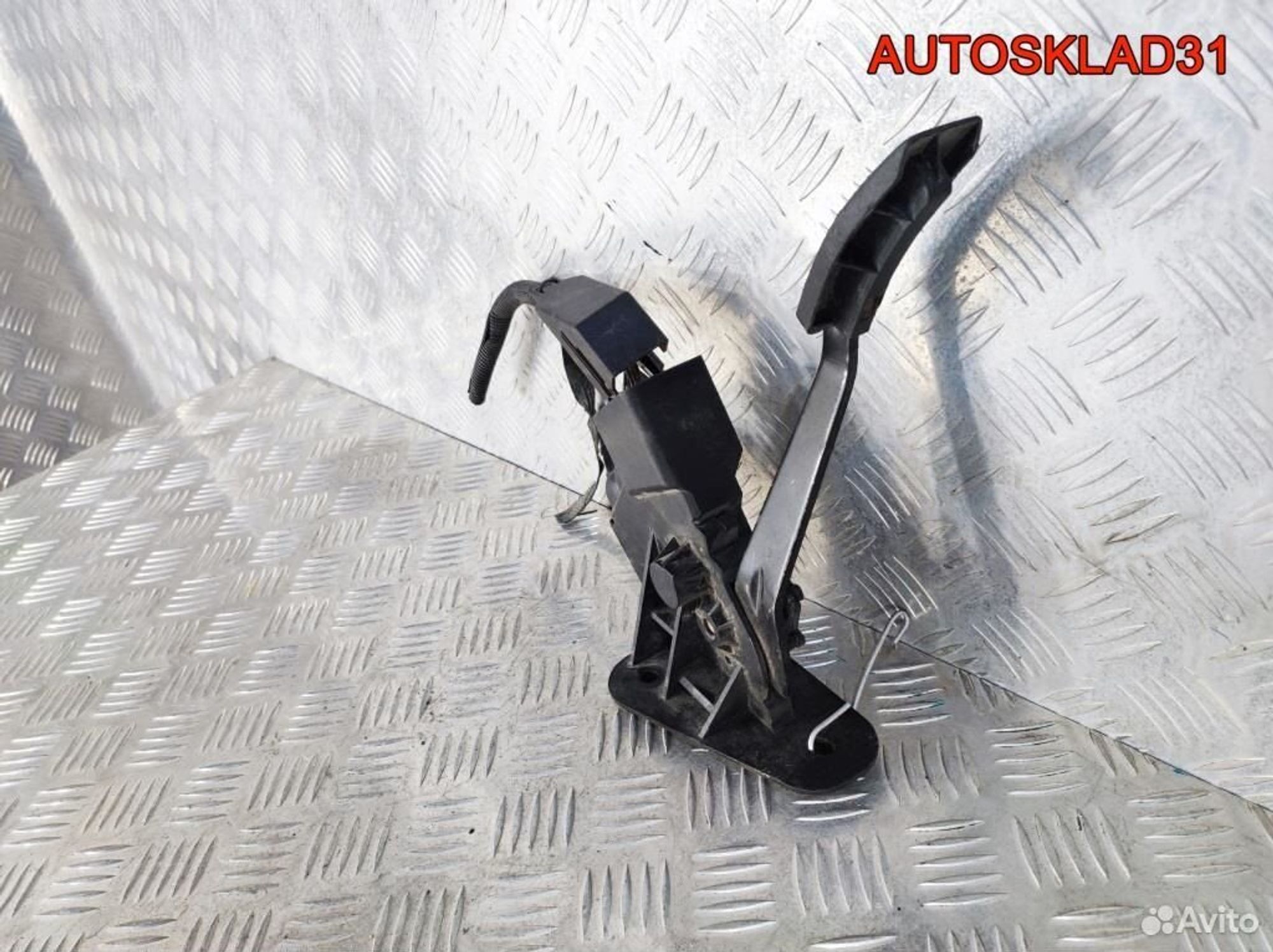 Педаль газа Ford Transit FA YC159F836BD Дизель, 4500 рублей, Дубовое