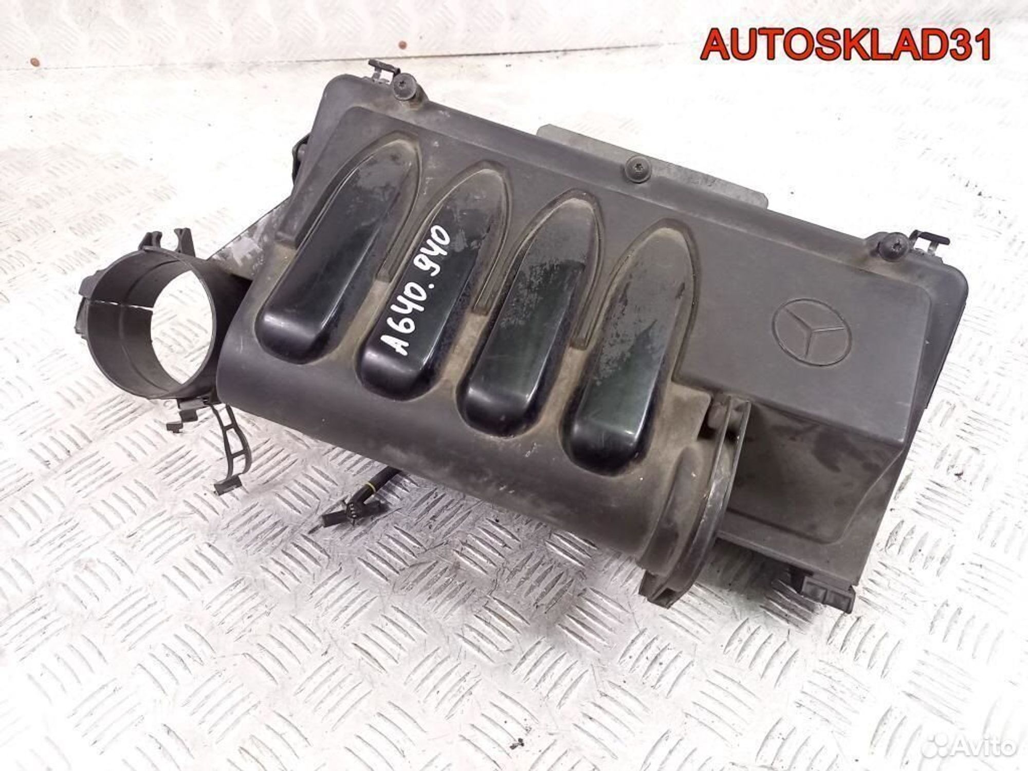 Корпус воздушного фильтра Mercedes W169 OM640.940, 1800 рублей, Дубовое