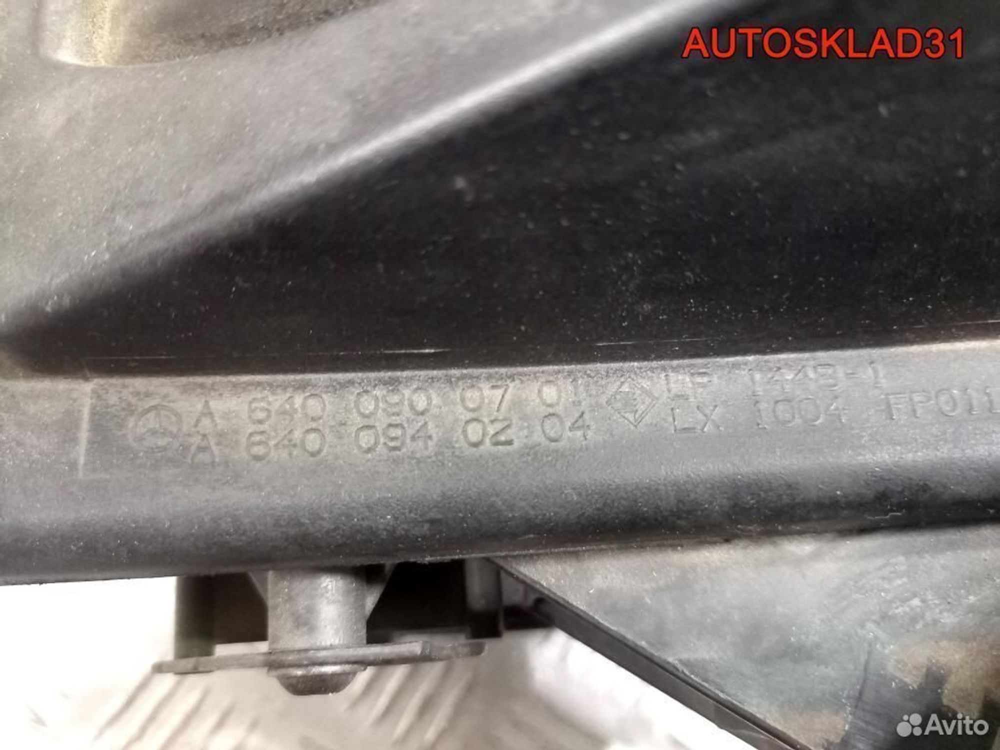 Корпус воздушного фильтра Mercedes W169 OM640.940, 1800 рублей, Дубовое