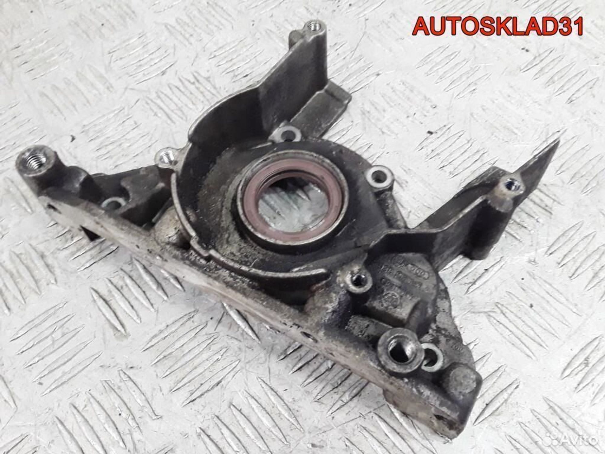 Крышка двигателя передняя VW Golf 4 1.9 ALH 038103153A, 1200 рублей, Дубовое